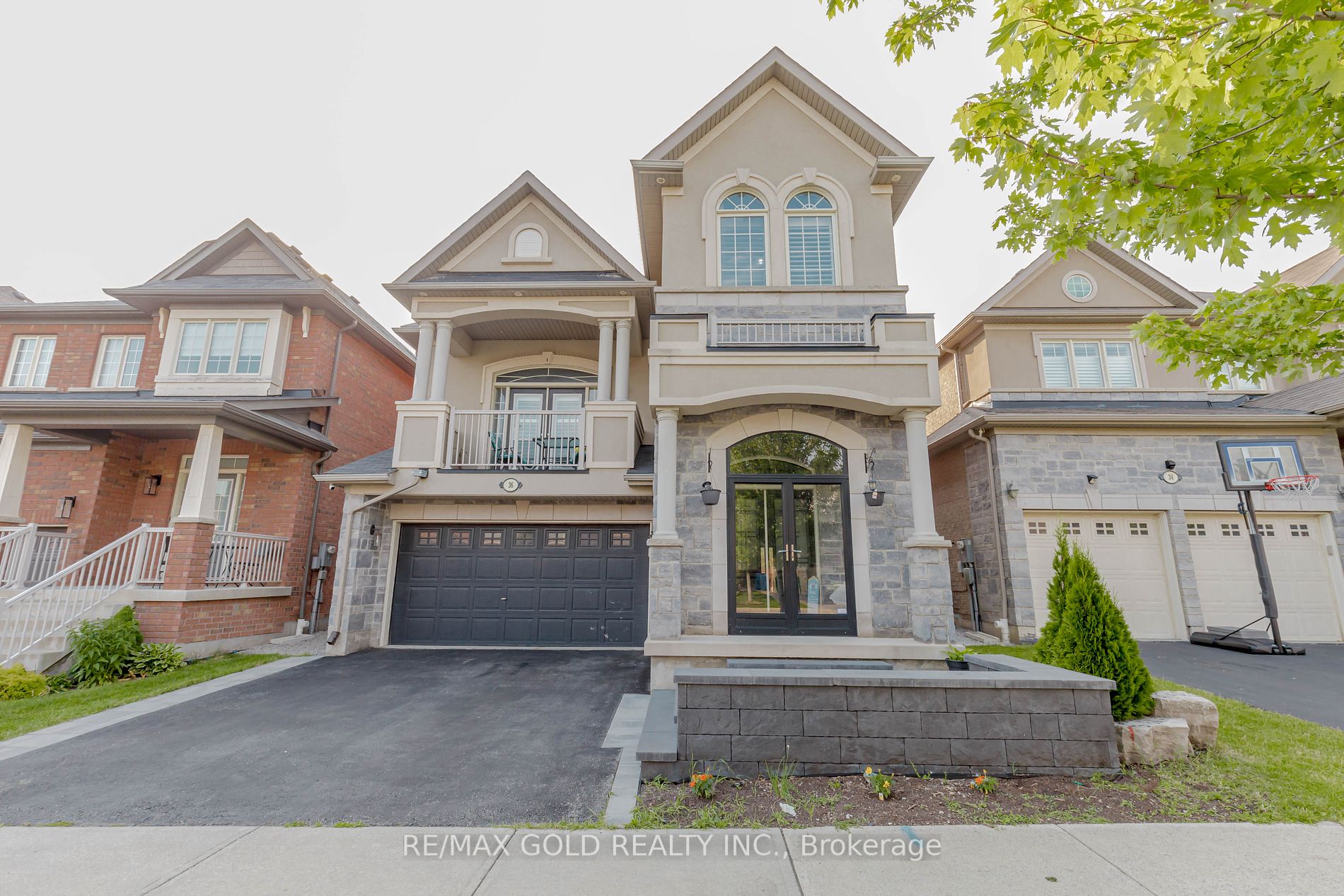 Detached house for sale at 36 Attraction Dr Brampton Ontario