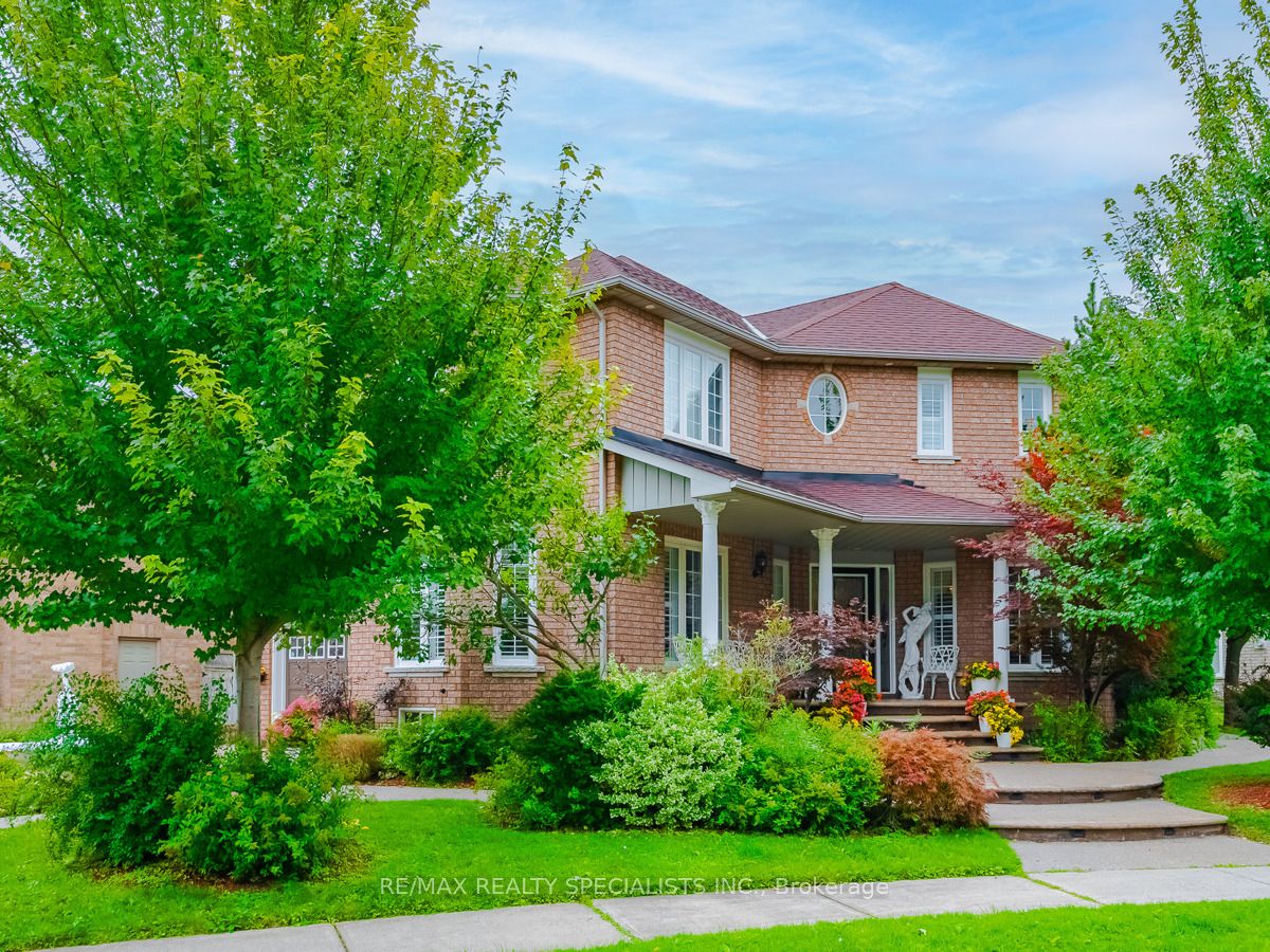 Detached house for sale at 2098 Shorncliffe Blvd Oakville Ontario