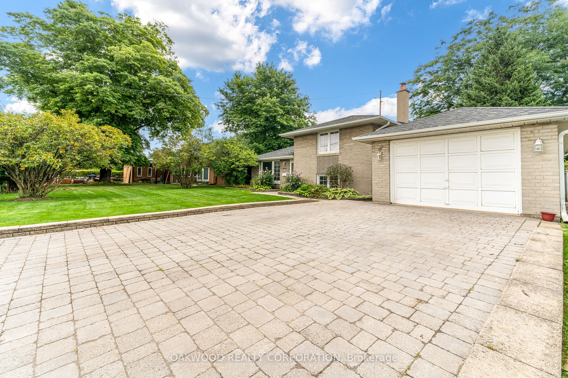 Detached house for sale at 1608 Boxwood Way Mississauga Ontario