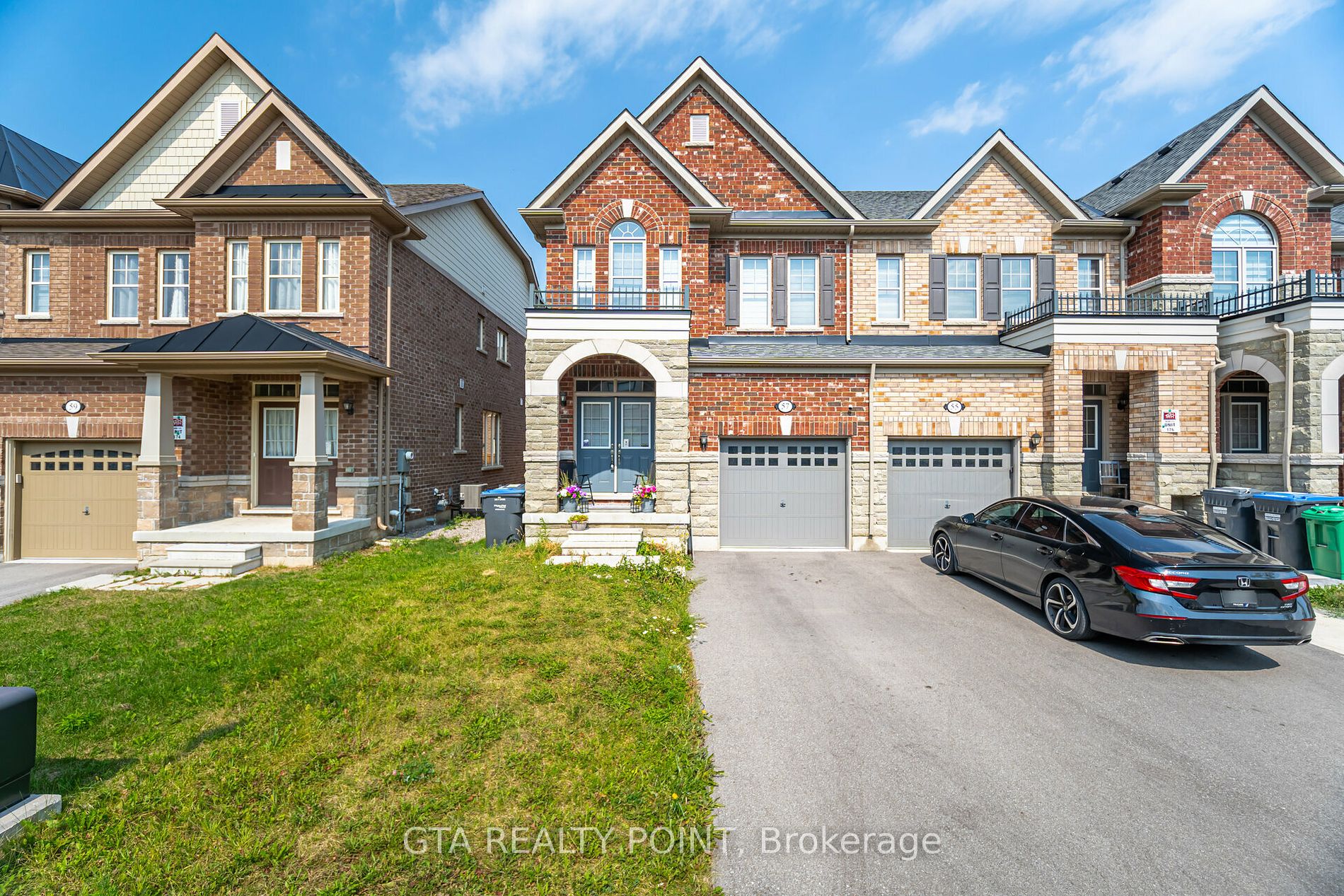 Att/Row/Twnhouse house for sale at 57 Pearman Cres Brampton Ontario