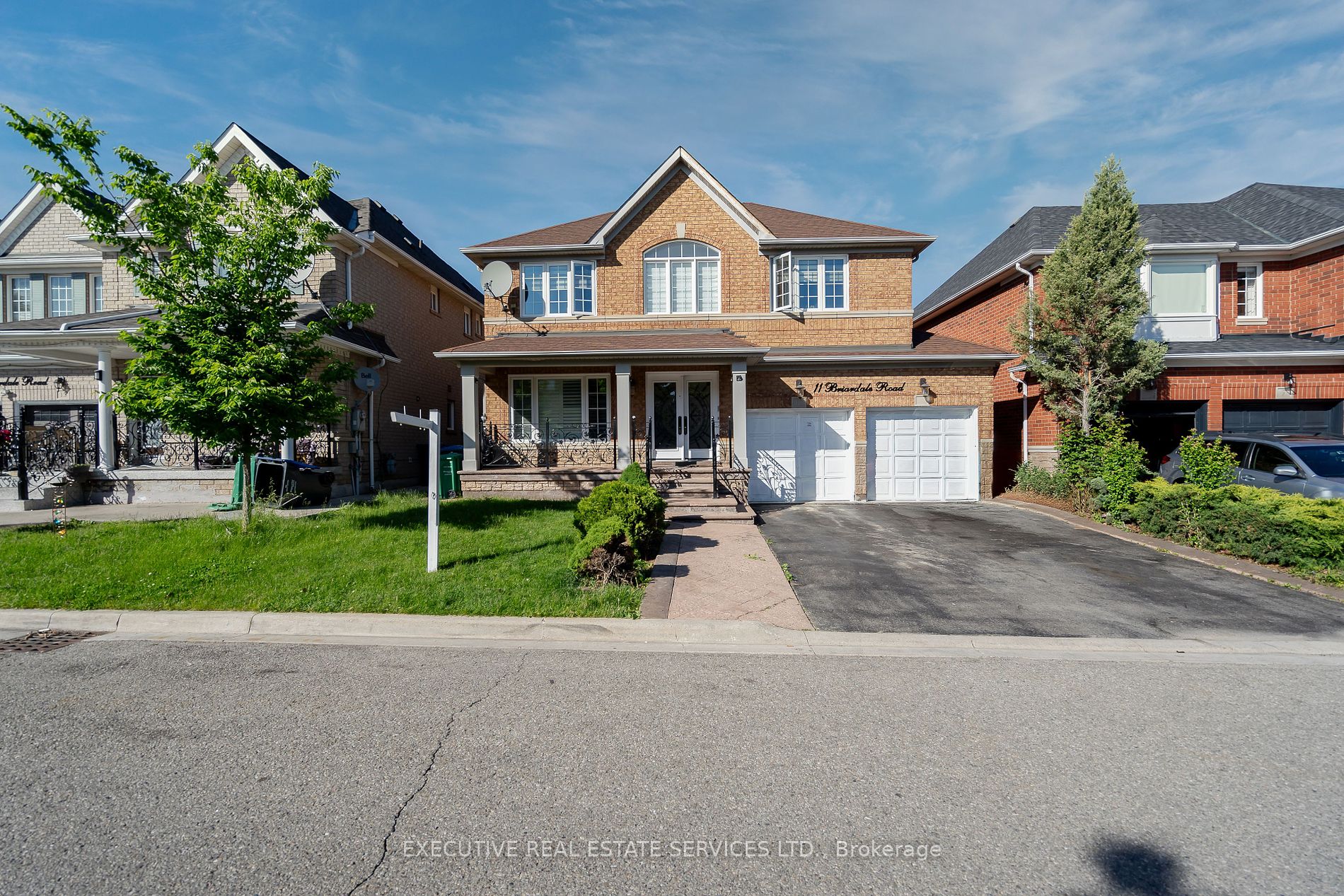 Detached house for sale at 11 Briardale Rd Brampton Ontario