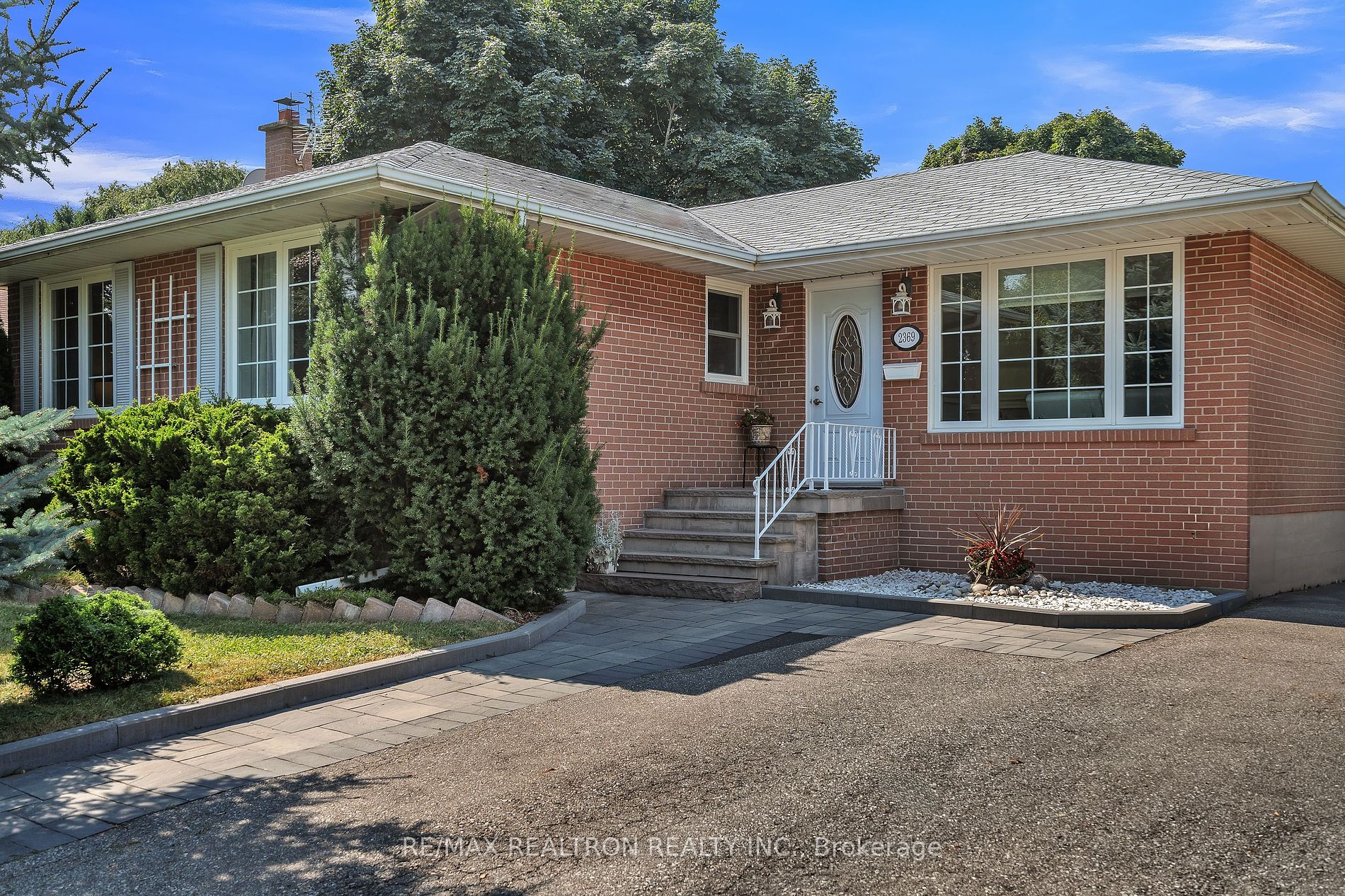 Detached house for sale at 2369 Bostock Cres Mississauga Ontario