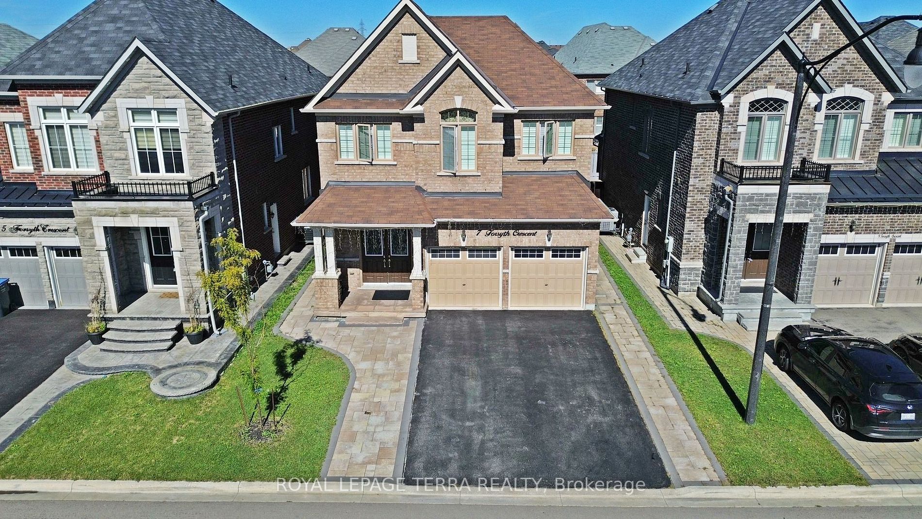 Detached house for sale at 7 Forsyth Cres Brampton Ontario