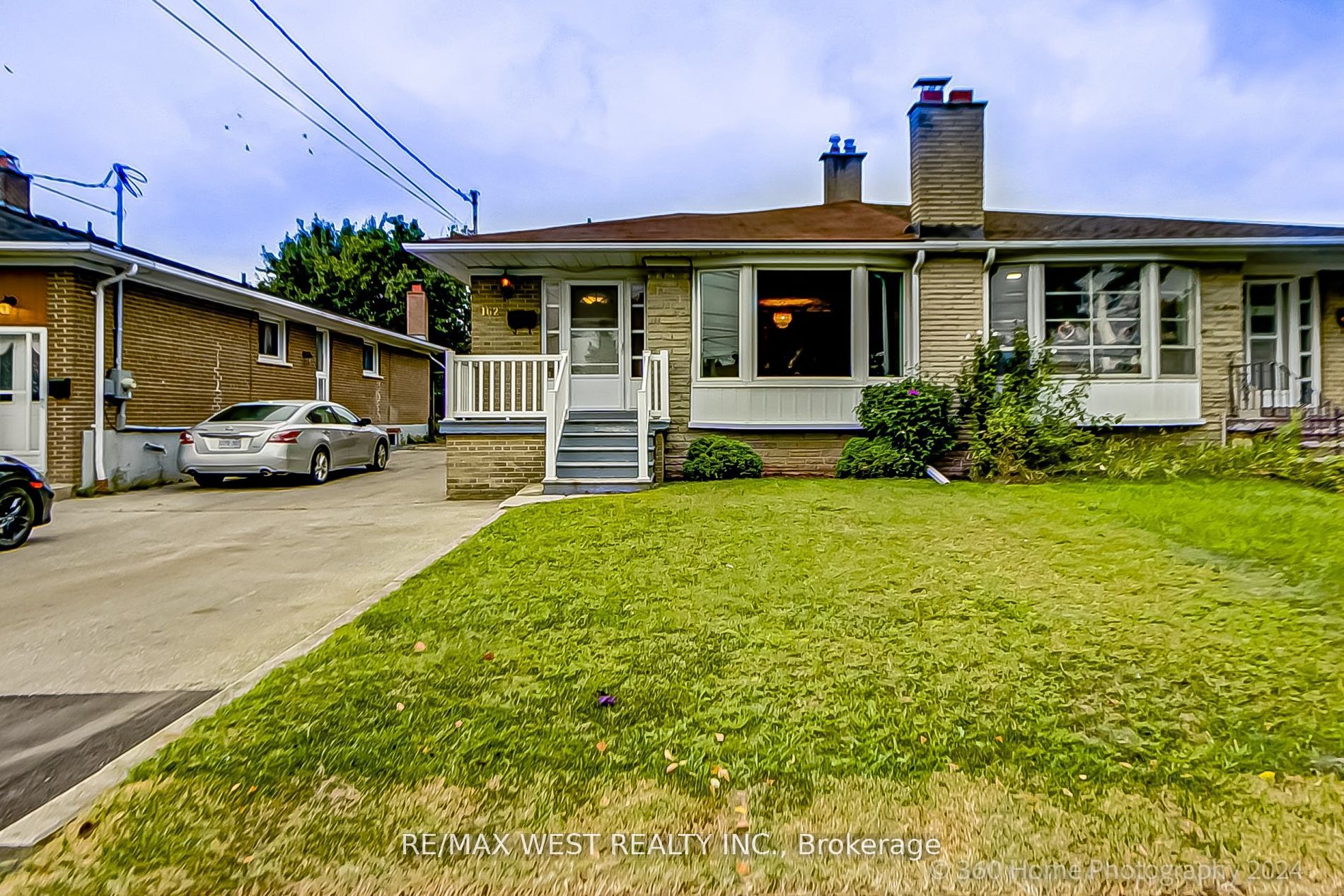 Semi-Detached house for sale at 162 Lindylou Rd Toronto Ontario