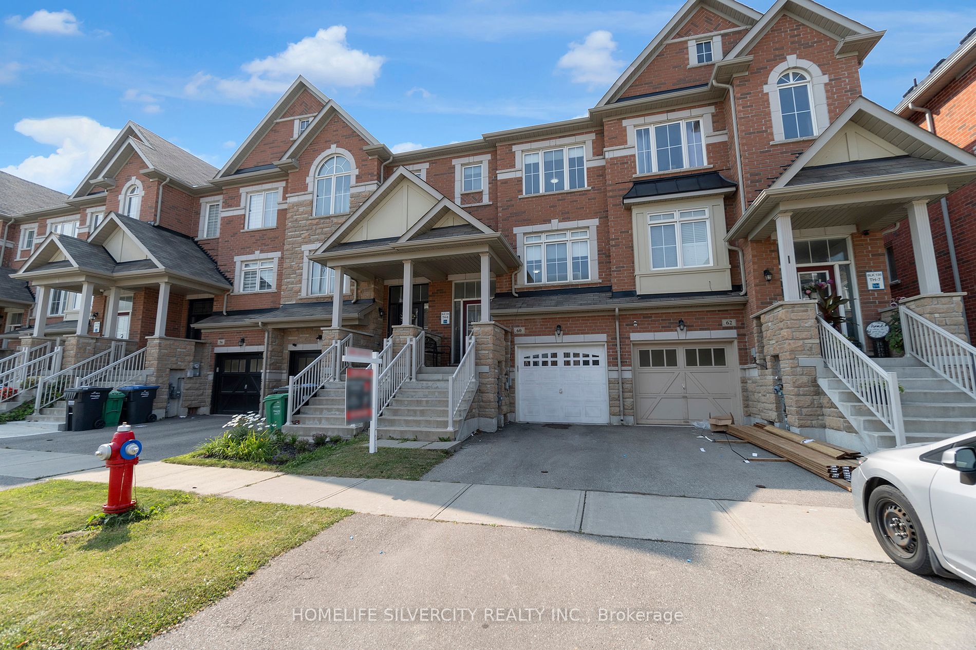 Att/Row/Twnhouse house for sale at 60 Rockman Cres Brampton Ontario