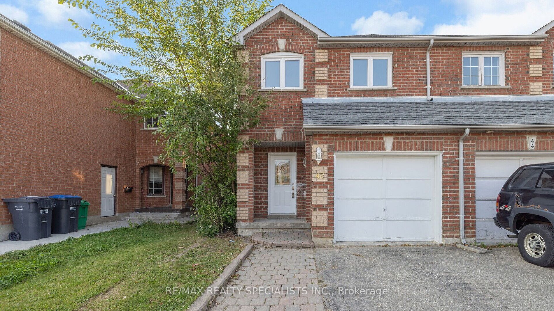 Semi-Detached house for sale at 42 Caruso Dr Brampton Ontario