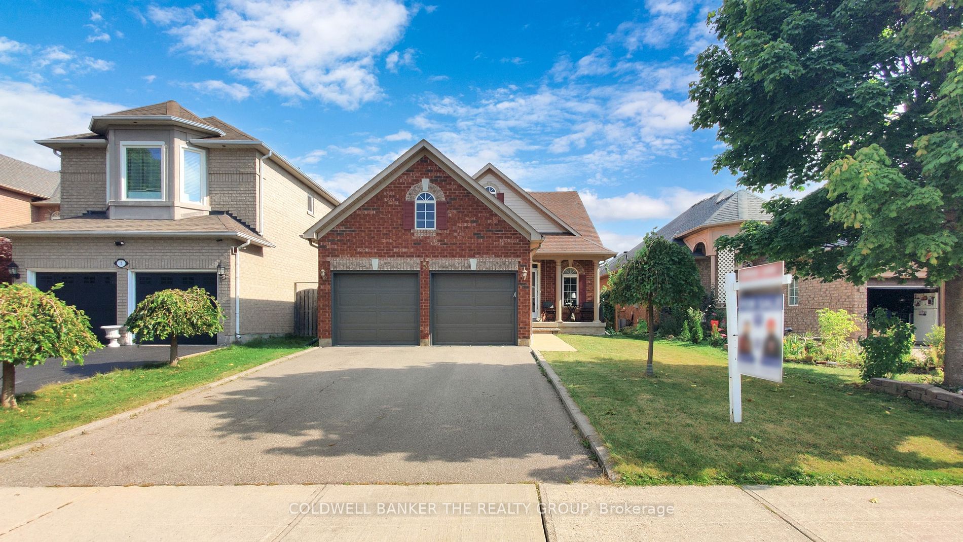 Detached house for sale at 5 Collingwood Ave Brampton Ontario