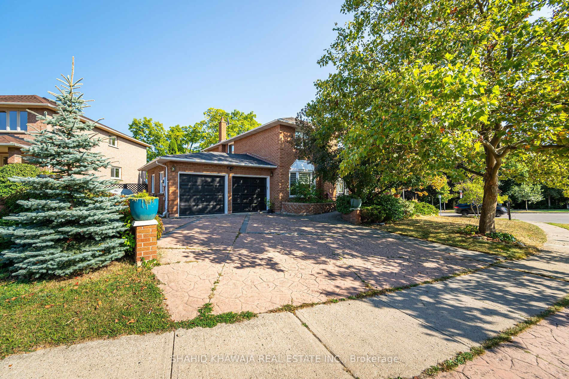 Detached house for sale at 2916 Sycamore St Oakville Ontario