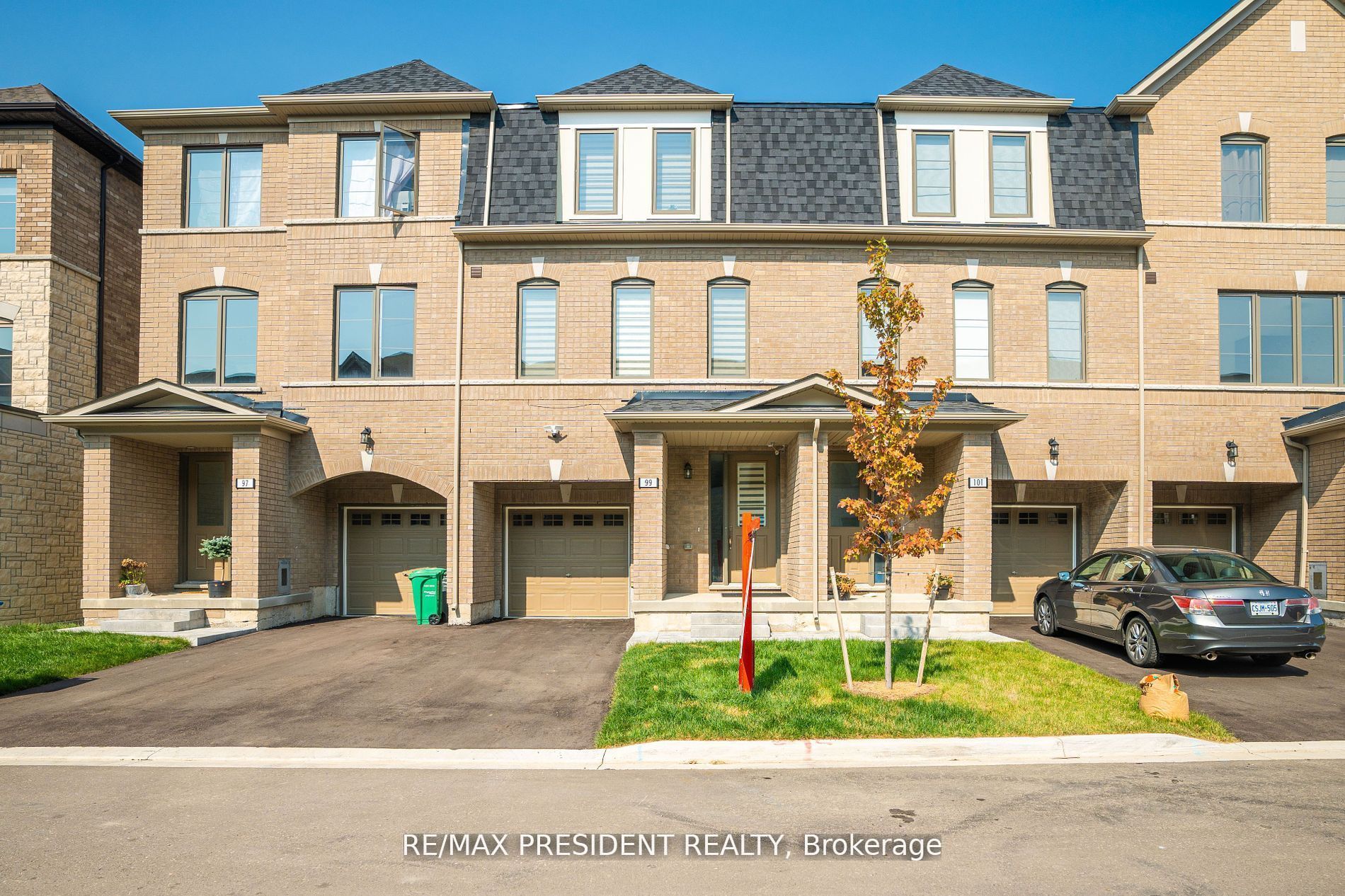 Att/Row/Twnhouse house for sale at 99 Halliford Pl Brampton Ontario