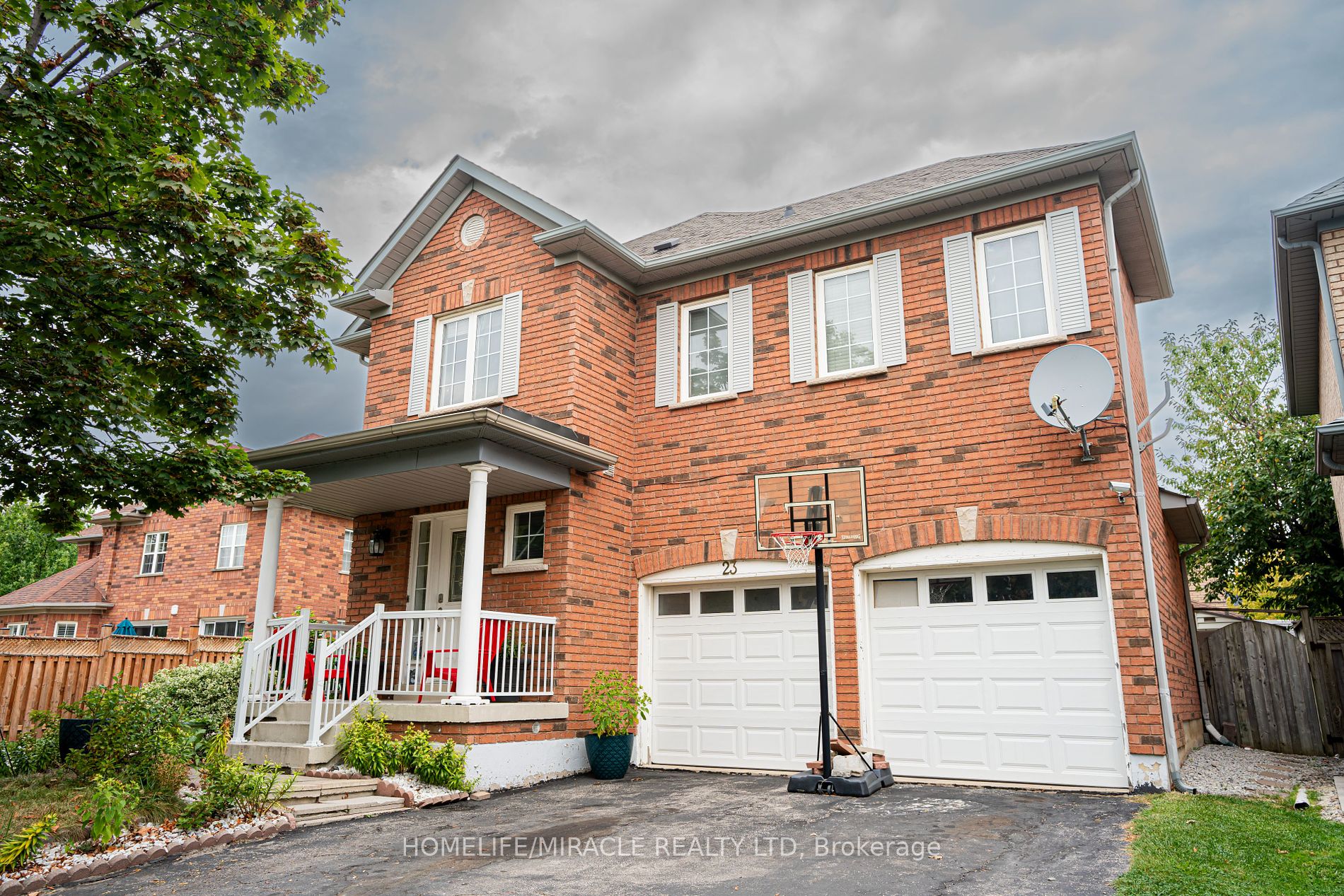 Detached house for sale at 23 Badger Ave Brampton Ontario