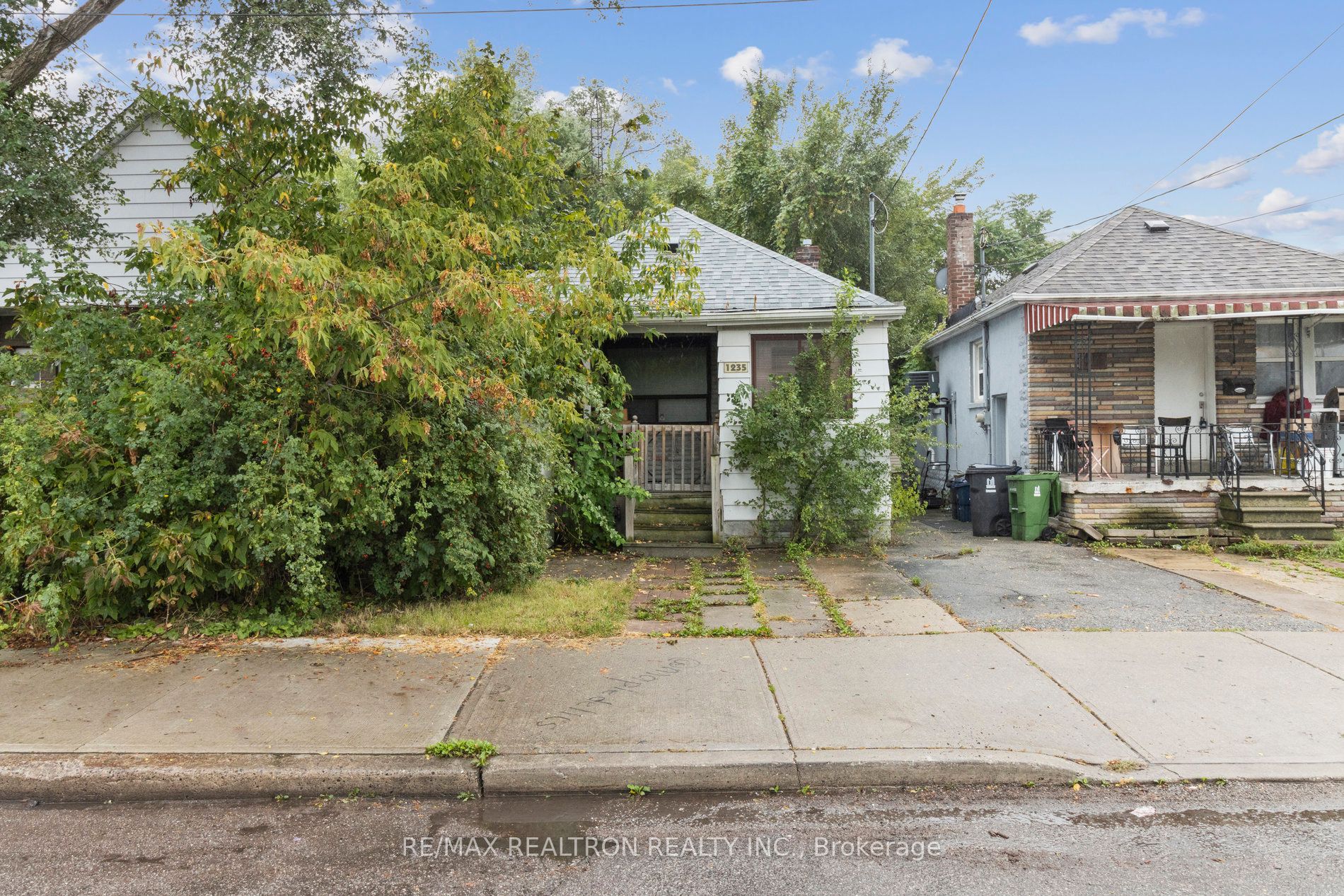 Detached house for sale at 1235 Glencairn Ave Toronto Ontario