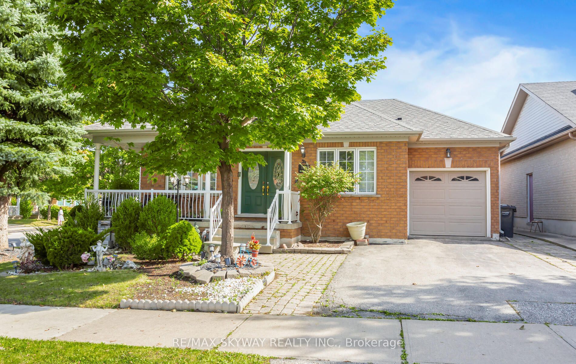 Detached house for sale at 156 Barleyfield Rd Brampton Ontario