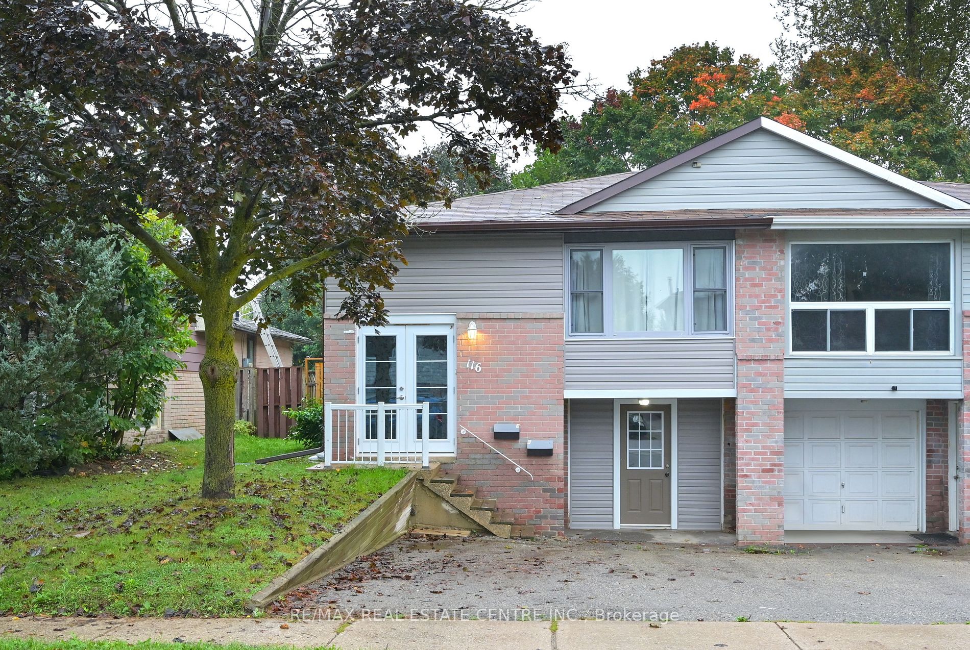 Semi-Detached house for sale at 116 Burbank Cres Orangeville Ontario