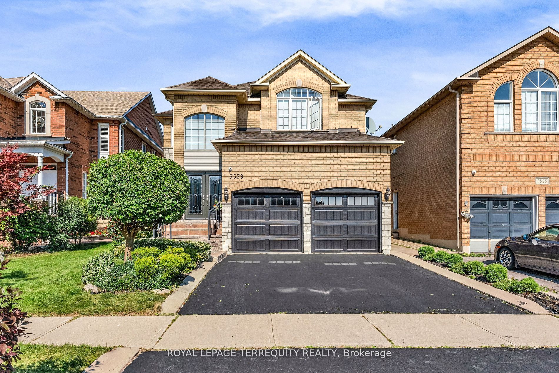 Detached house for sale at 5529 Heatherleigh Ave Mississauga Ontario