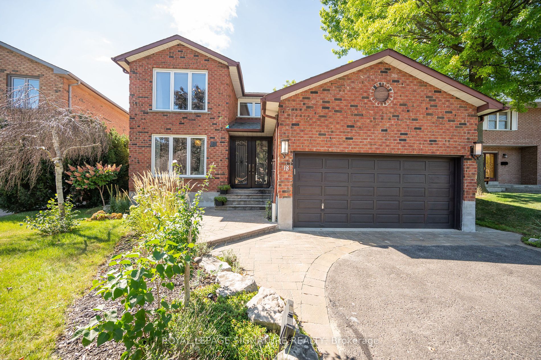 Detached house for sale at 18 Esposito Crt Toronto Ontario