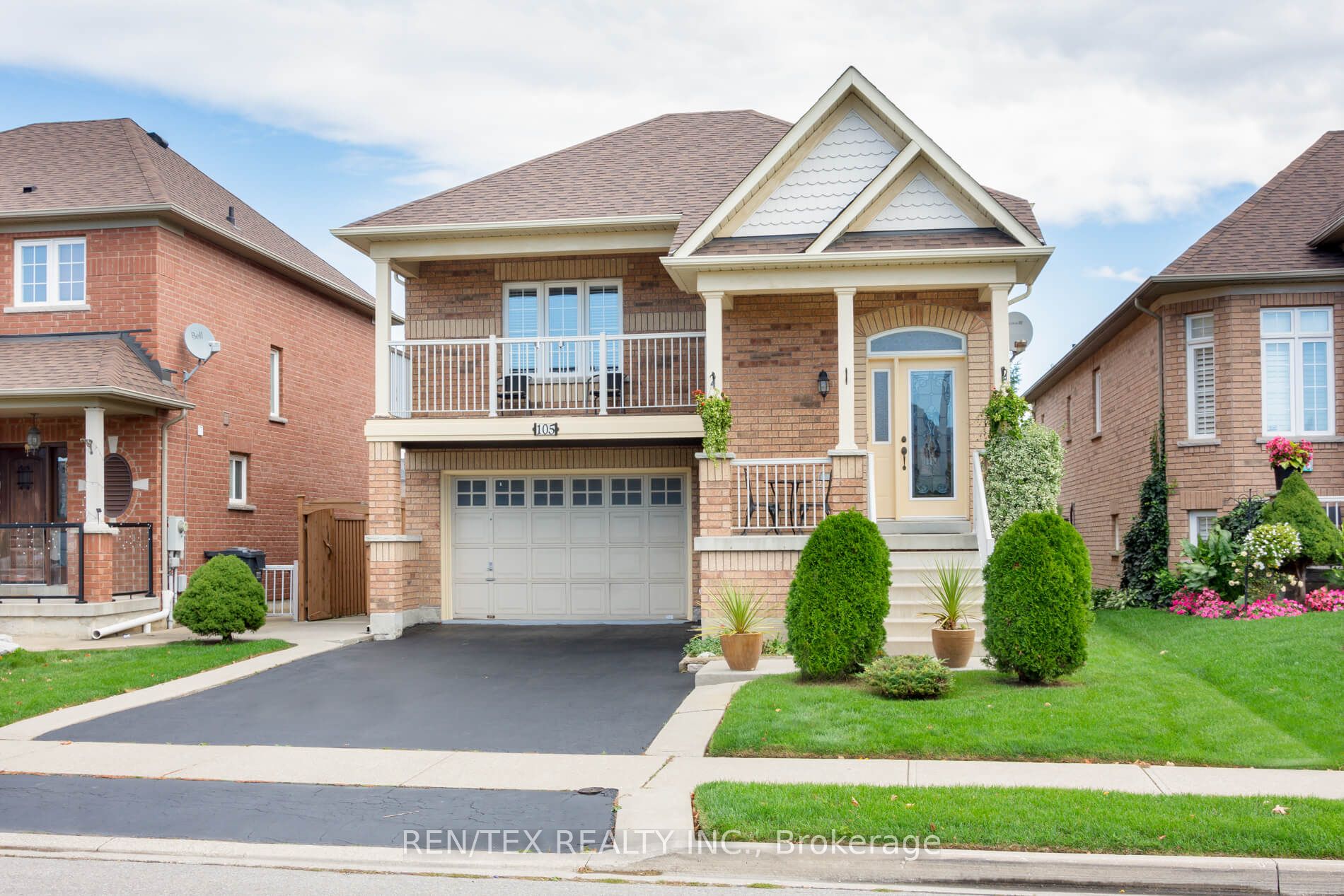 Detached house for sale at 105 Eastbrook Way Brampton Ontario