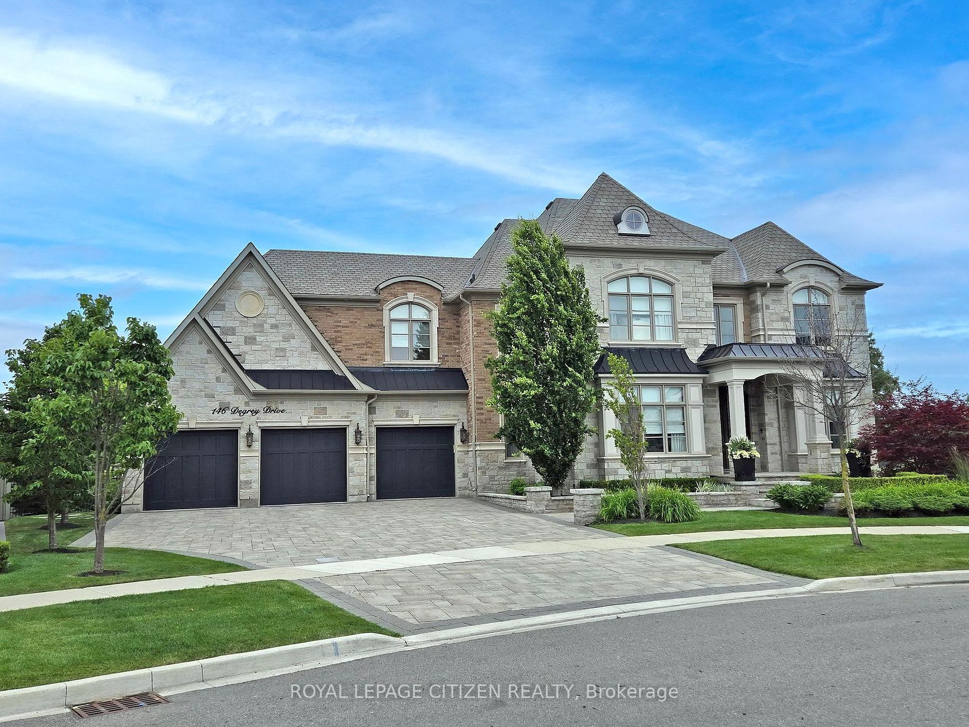 Detached house for sale at 146 Degrey Dr Brampton Ontario