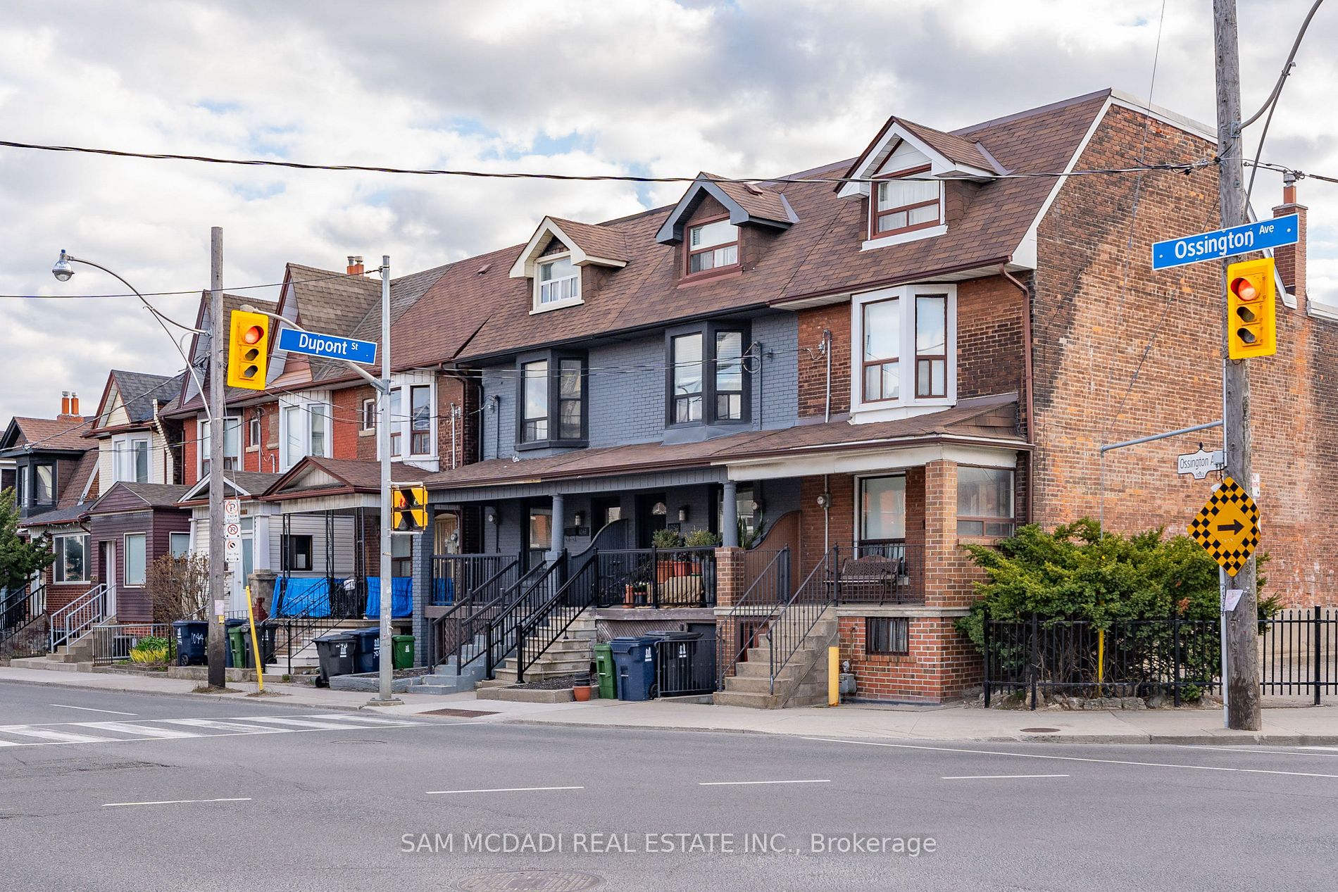 Att/Row/Twnhouse house for sale at 1050 Ossington Ave Toronto Ontario