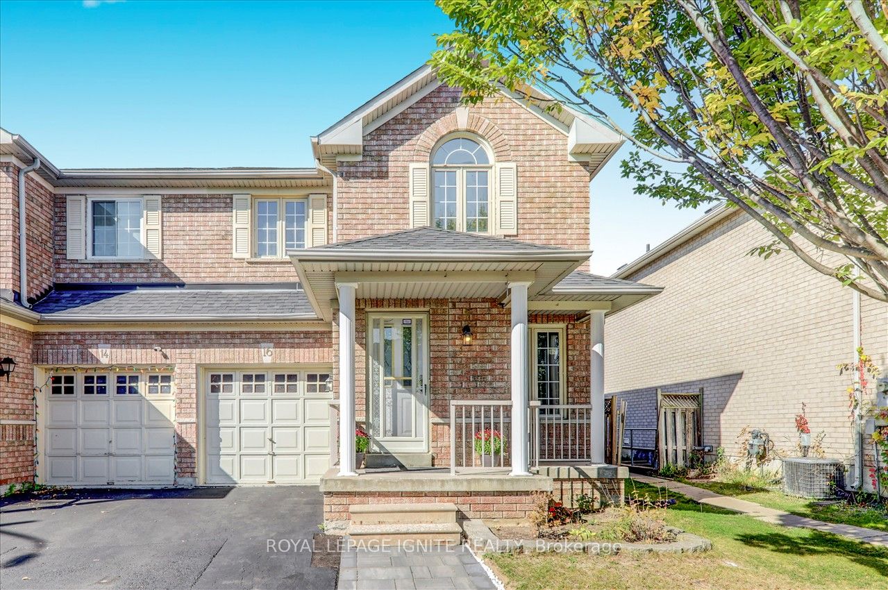 Semi-Detached house for sale at 16 Canoe Glide Lane Brampton Ontario