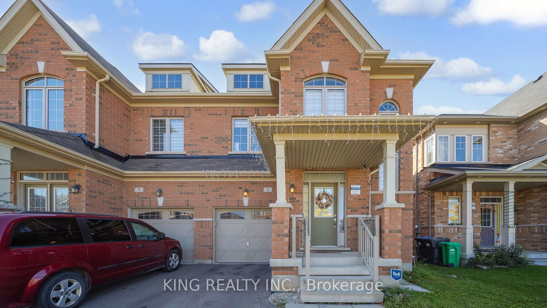 Semi-Detached house for sale at 22 Exhibition Cres Brampton Ontario