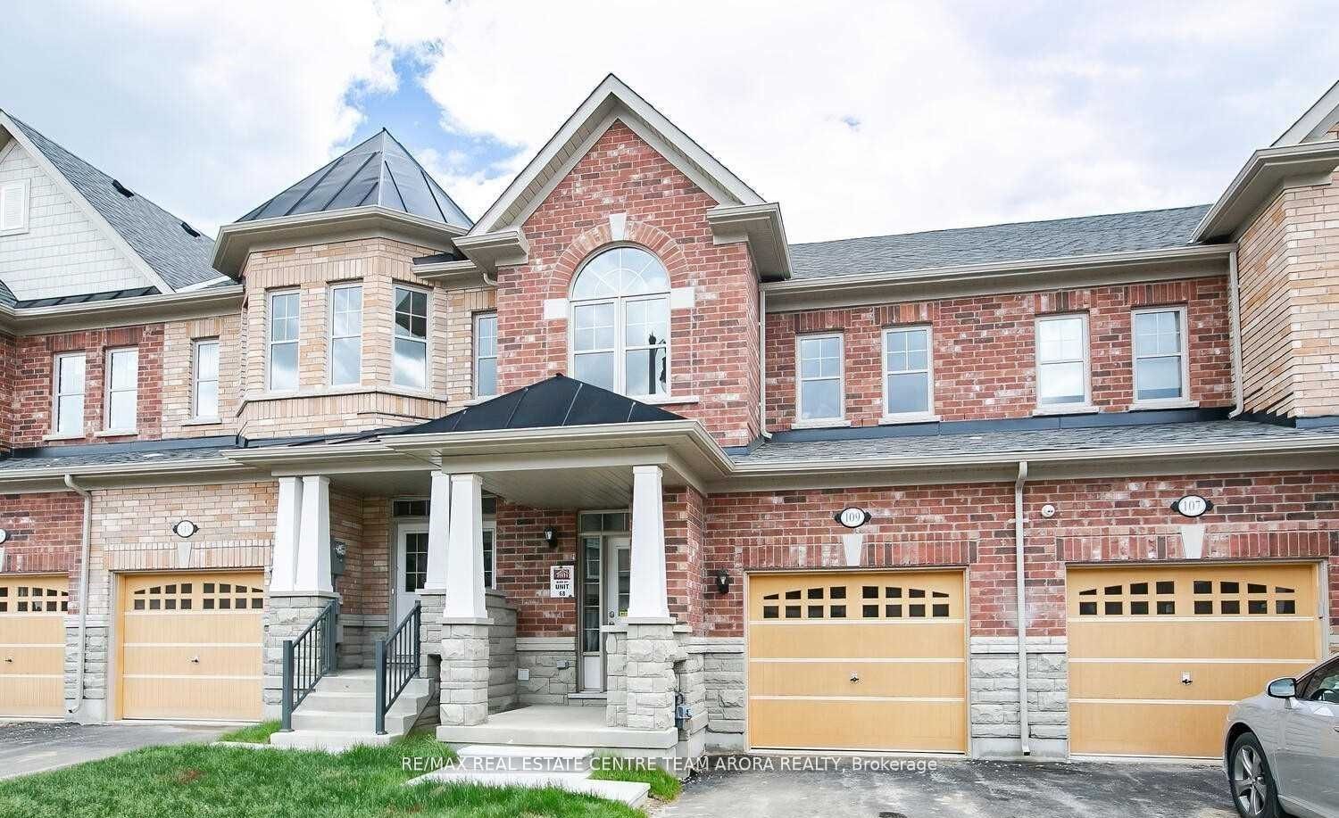 Att/Row/Twnhouse house for sale at 109 Finegan Circ Brampton Ontario