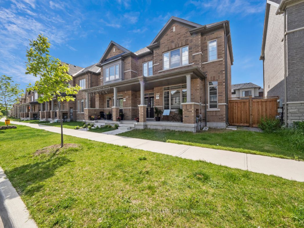 Att/Row/Twnhouse house for sale at 50 Block Rd Brampton Ontario