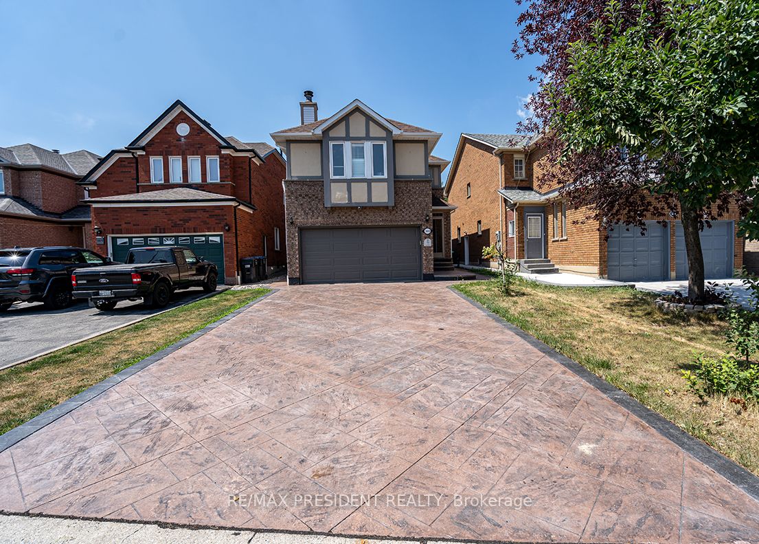 Detached house for sale at 5880 Chorley Pl Mississauga Ontario