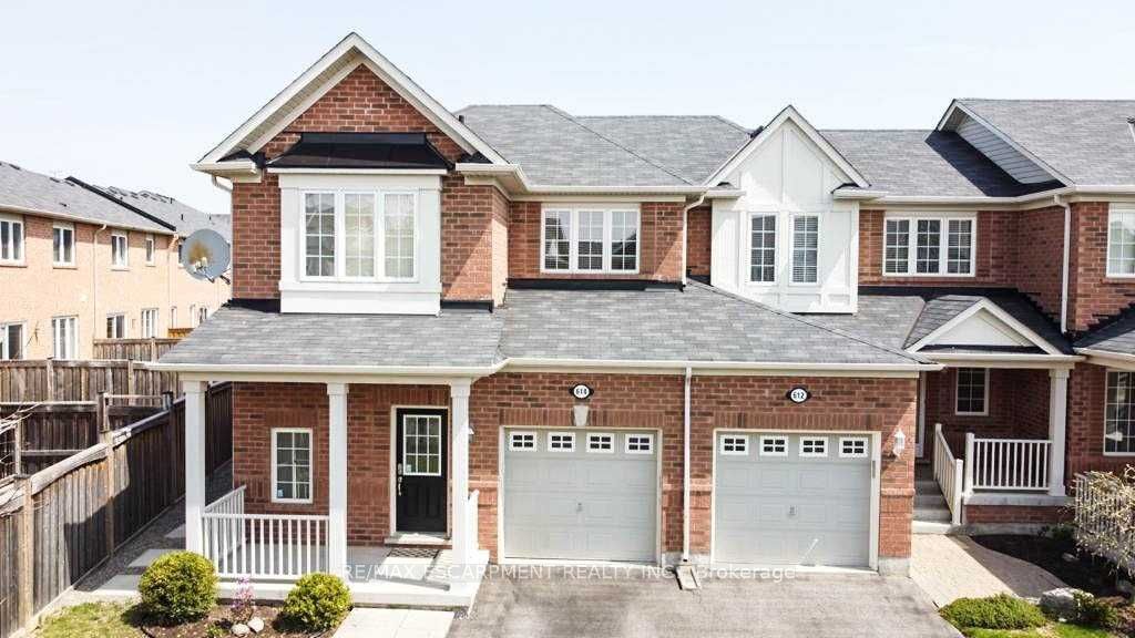 Att/Row/Twnhouse house for sale at 614 Cargill Path Milton Ontario