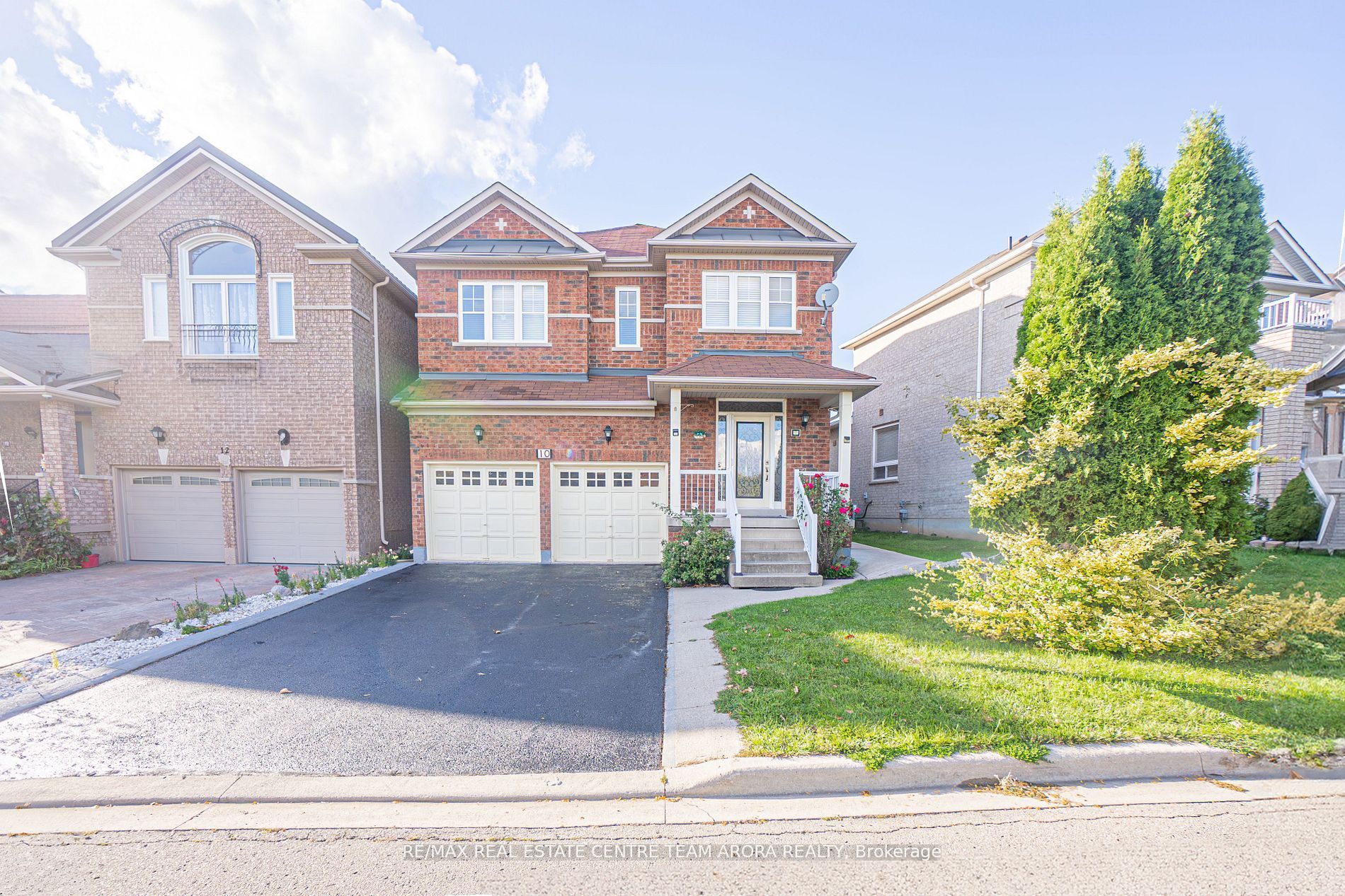 Detached house for sale at 10 Pergola Way Brampton Ontario