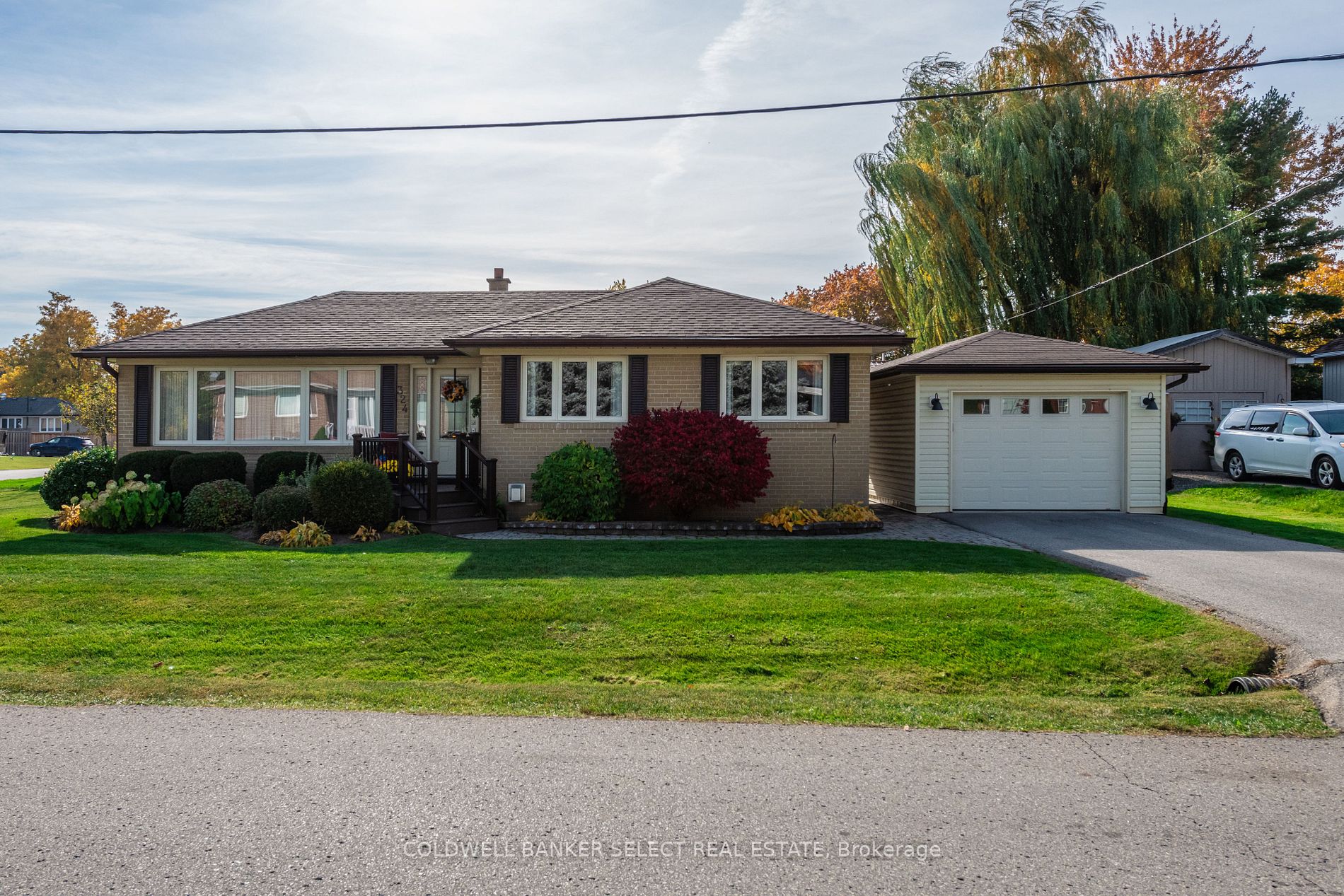 Detached house for sale at 324 Henderson St Caledon Ontario