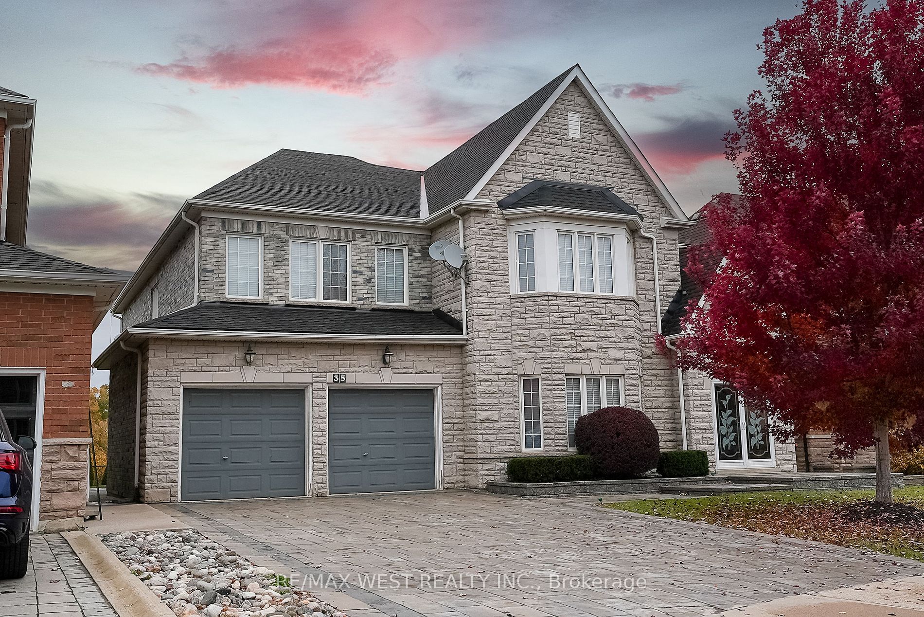 Detached house for sale at 35 Donwoods Crt Brampton Ontario