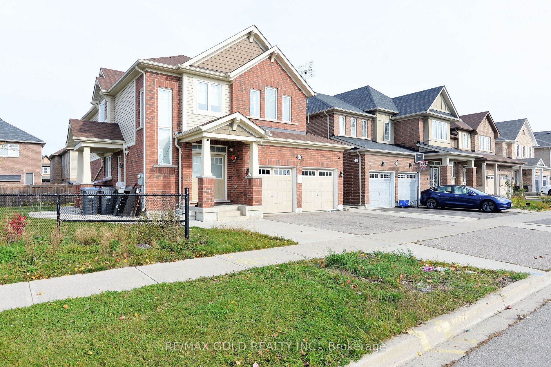 Detached house for sale at 25 Aldersgate Dr Brampton Ontario