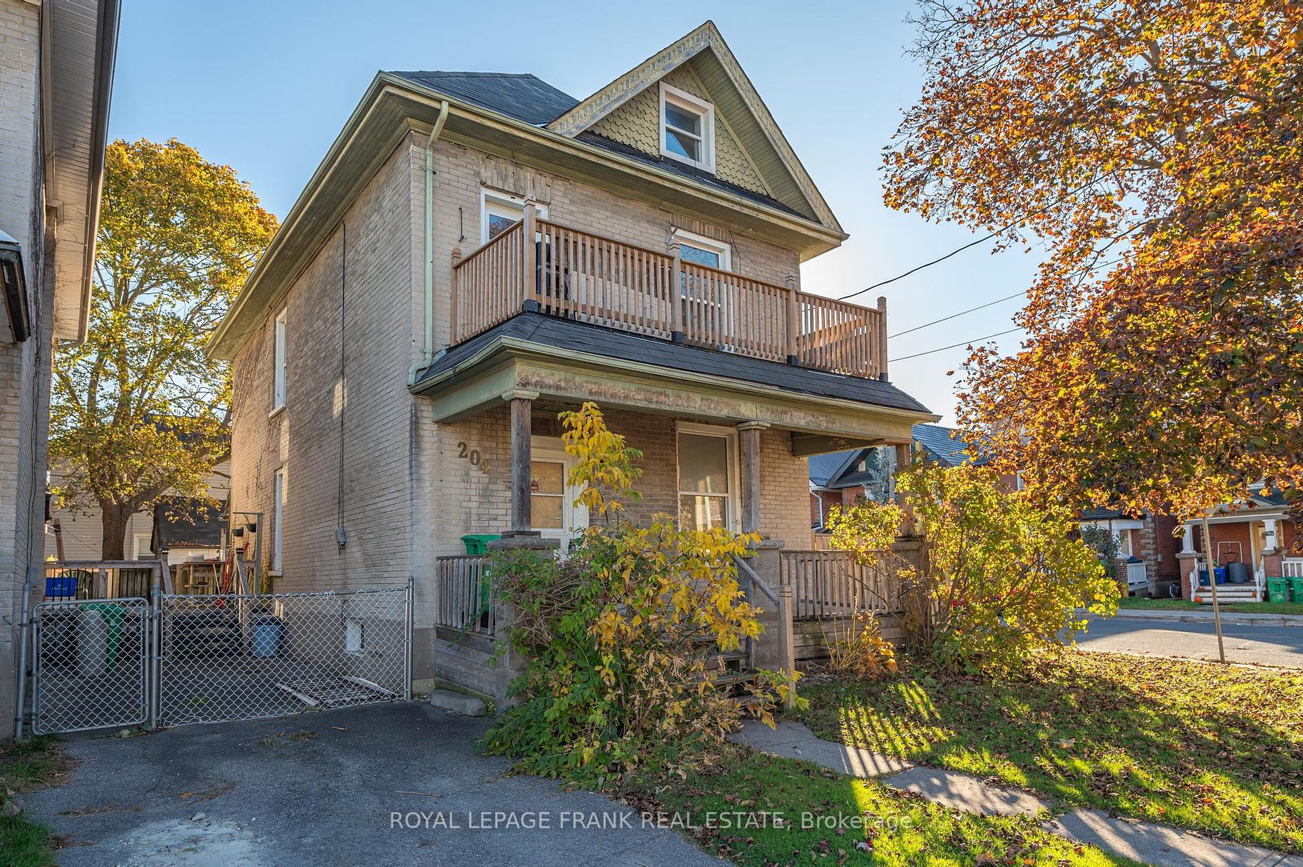 Detached house for sale at 204 Park St N Peterborough Ontario