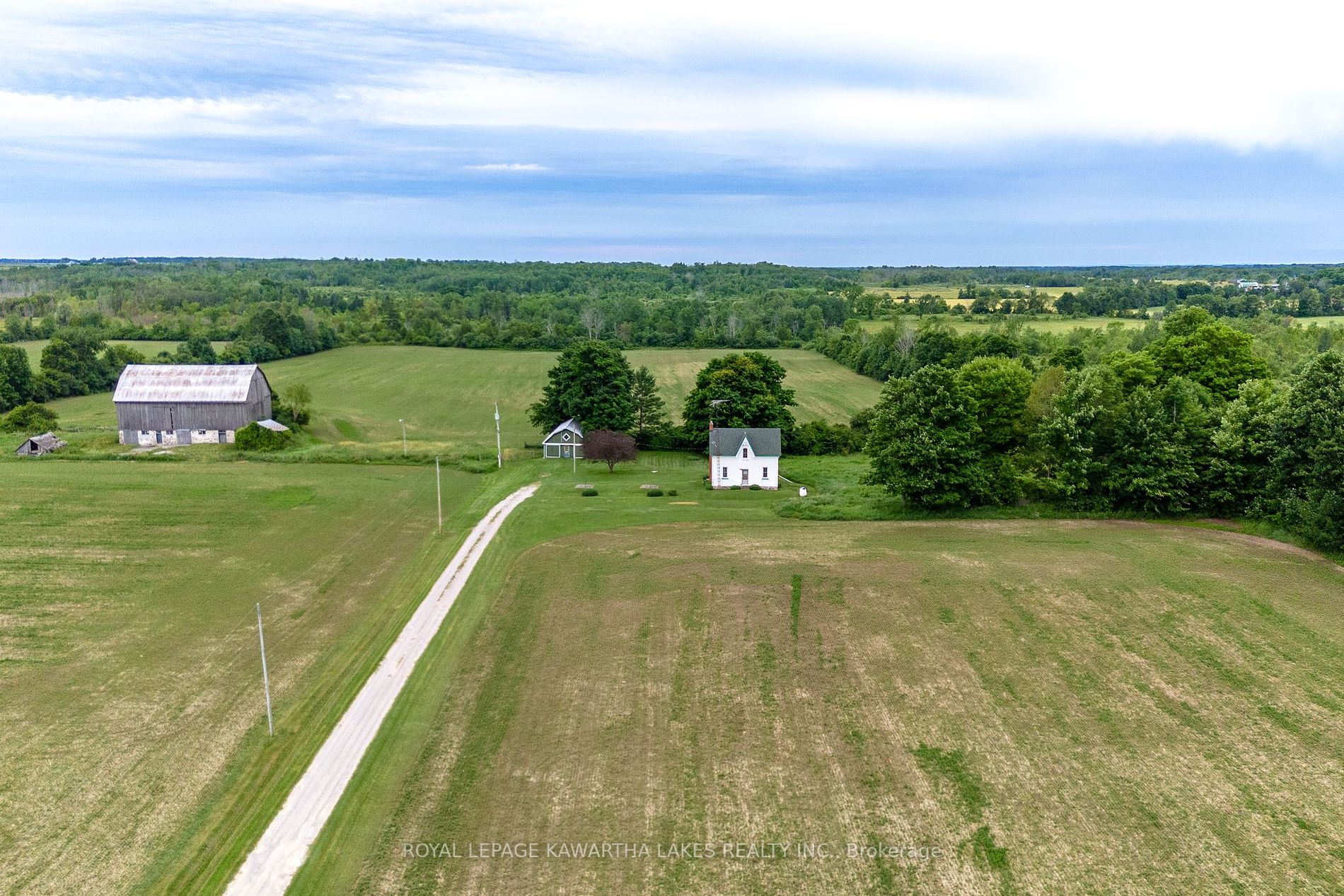 Farm house for sale at 229 Creek View Rd Kawartha Lakes Ontario