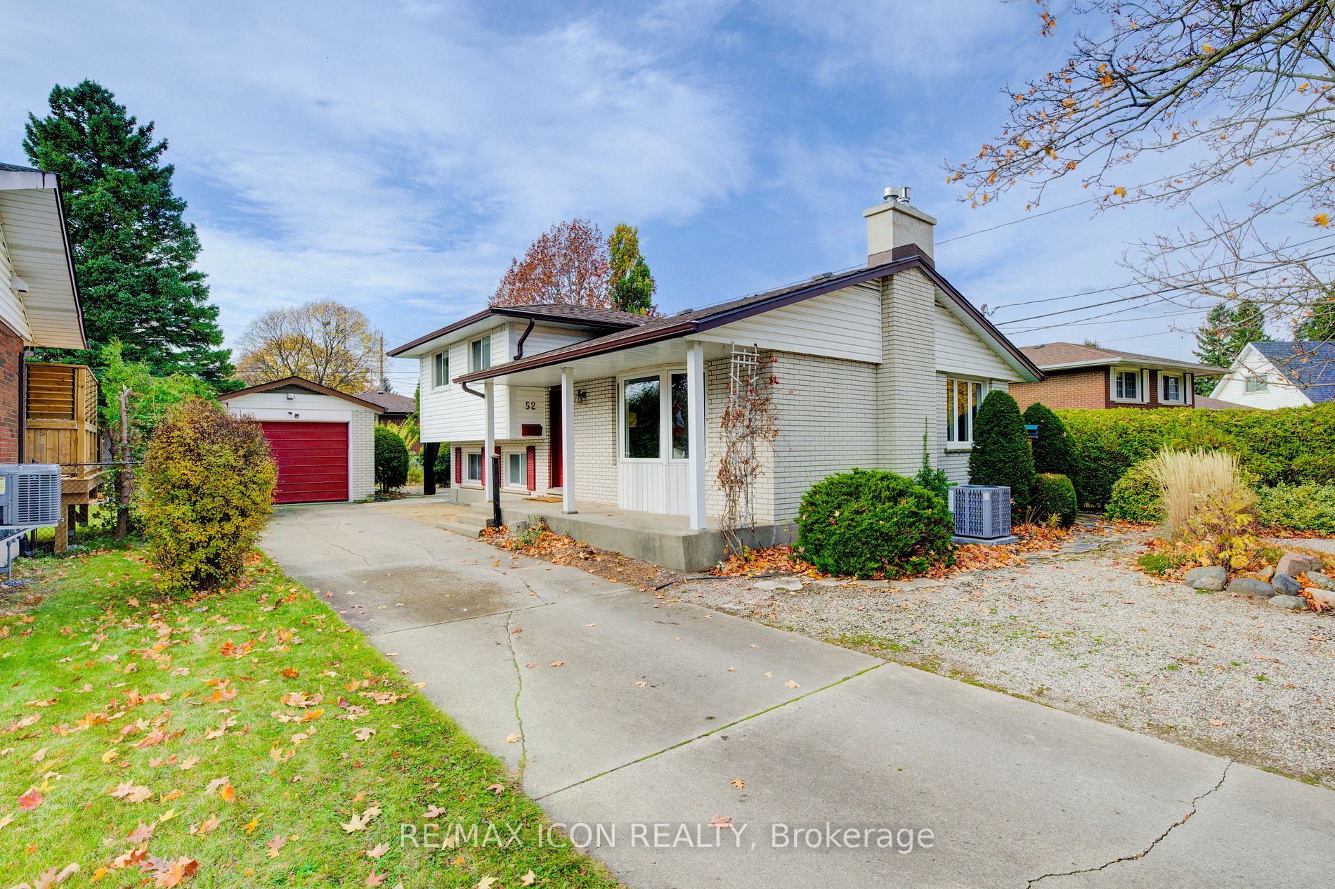 Detached house for sale at 52 Brentwood Dr Guelph Ontario