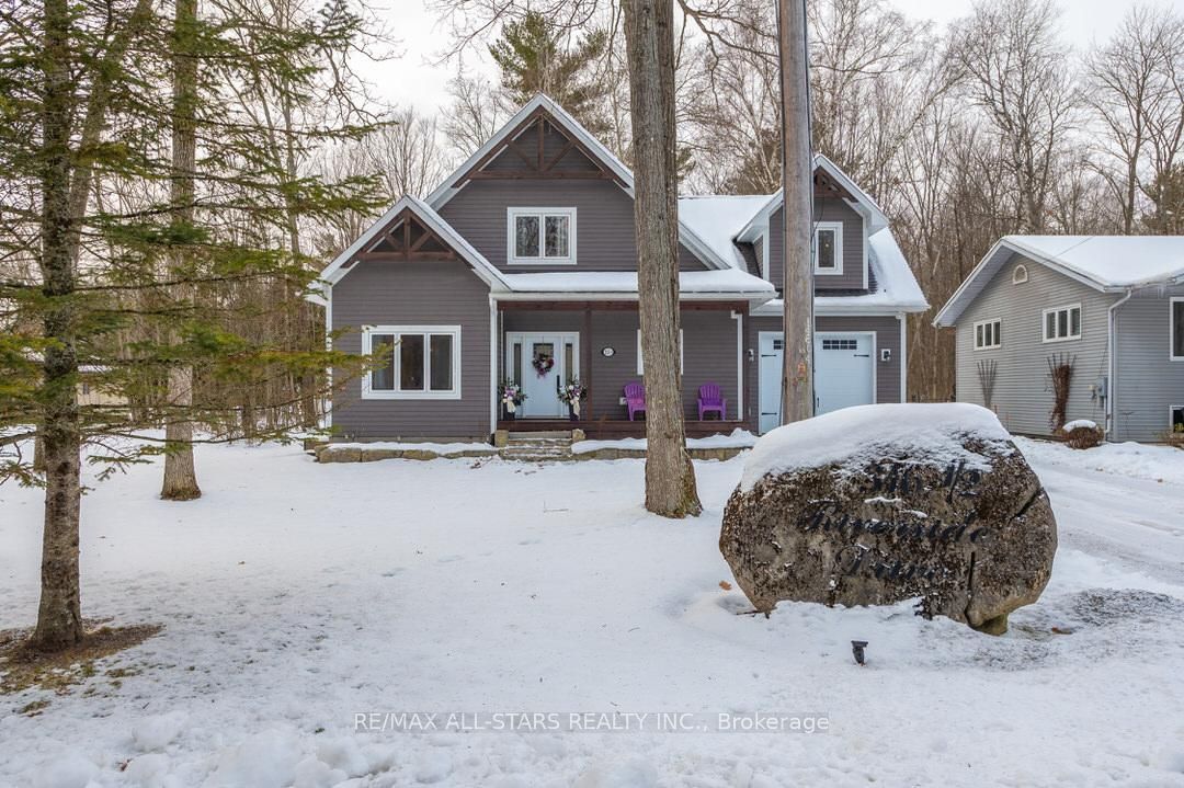 Detached house for sale at 316 1/2 Riverside Dr Kawartha Lakes Ontario