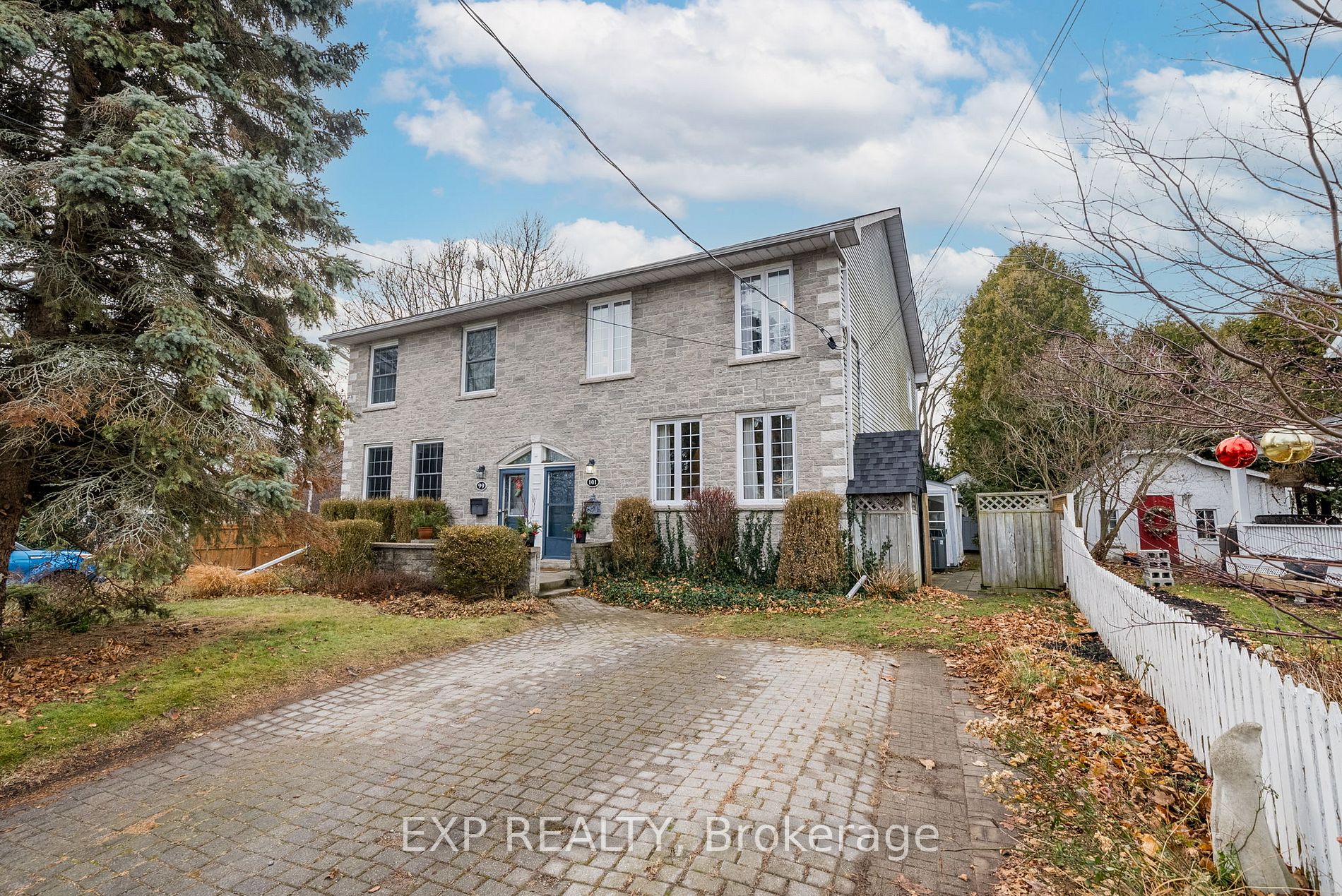 Semi-Detached house for sale at 101 Bagot St Cobourg Ontario