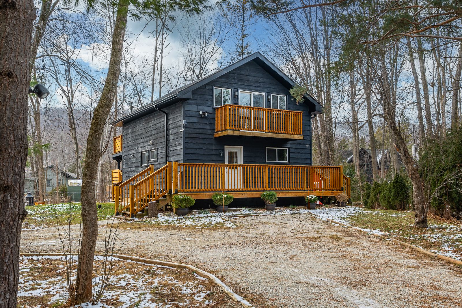 Detached house for sale at 126 Martin Grve Blue Mountains Ontario