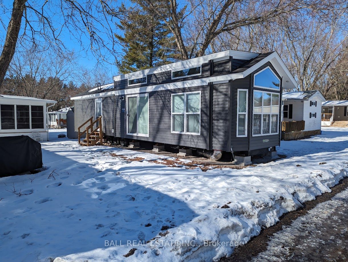 Mobile/Trailer house for sale at 2560 Westview Rd Smith-Ennismore-Lakefield Ontario