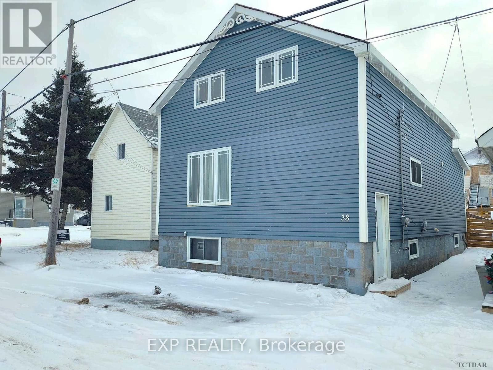 Detached house for sale at  Timmins Ontario