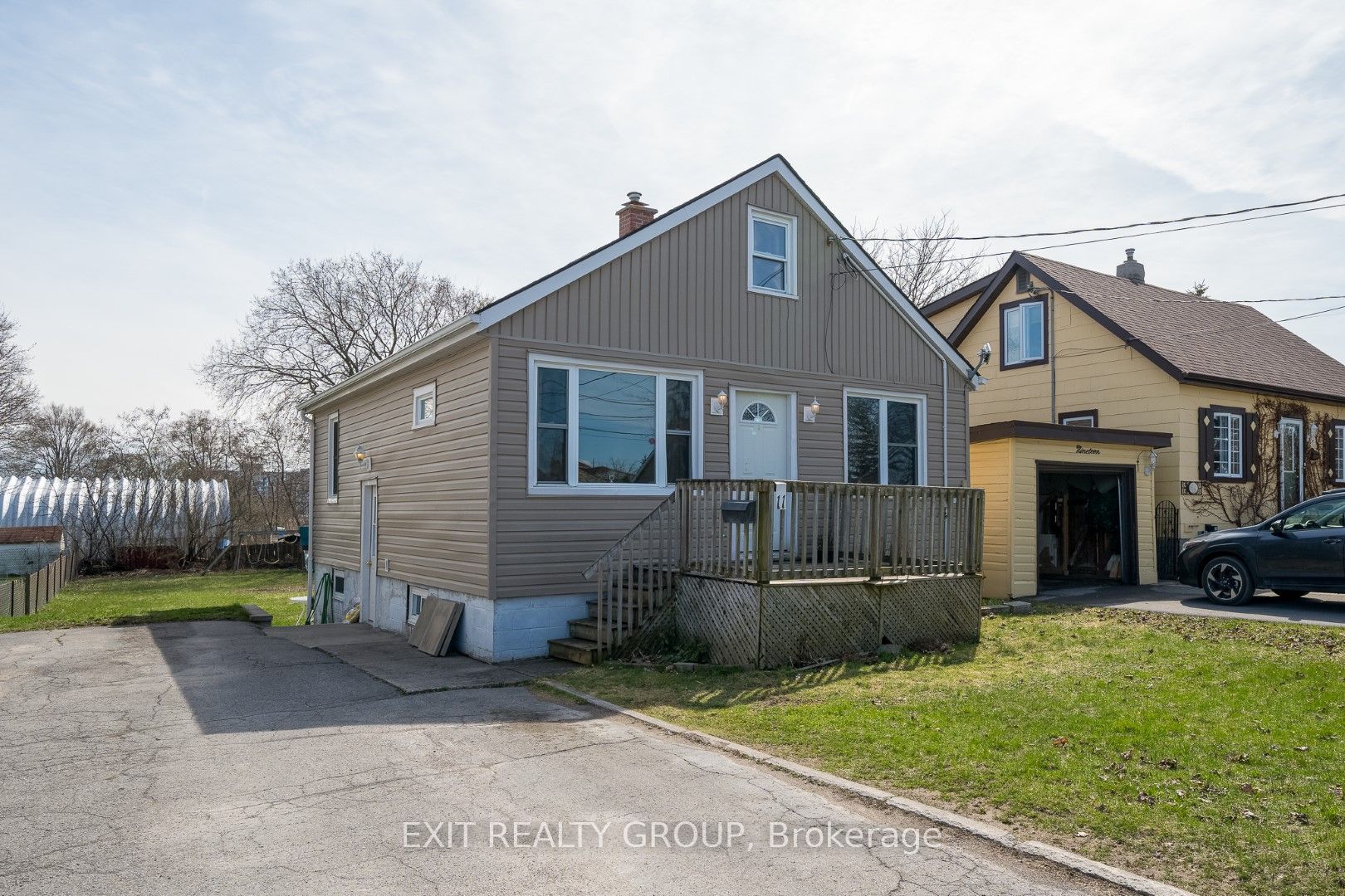 Detached house for sale at 11 Wilkins St Belleville Ontario