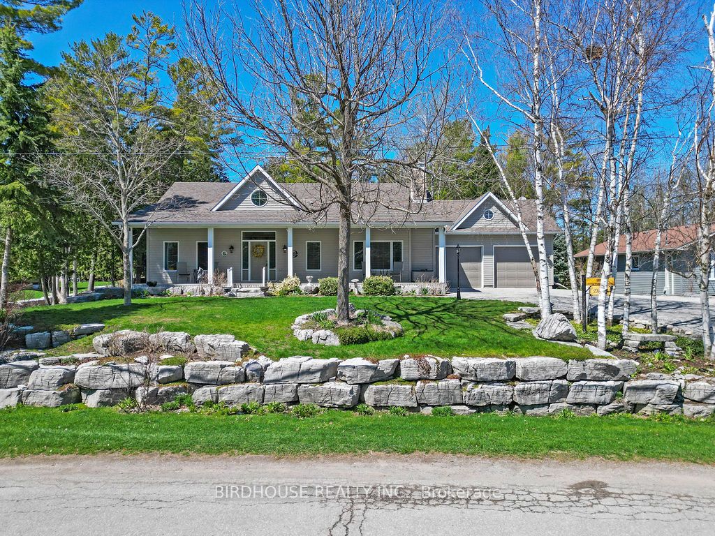Detached house for sale at 162 Riverside Dr Kawartha Lakes Ontario
