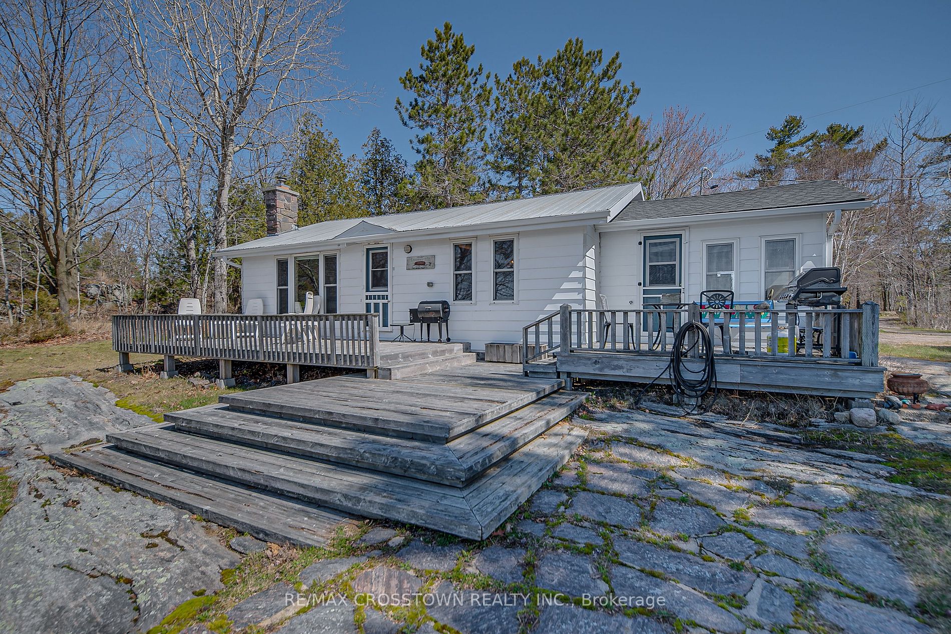 Rural Resid house for sale at 5 Forsyth