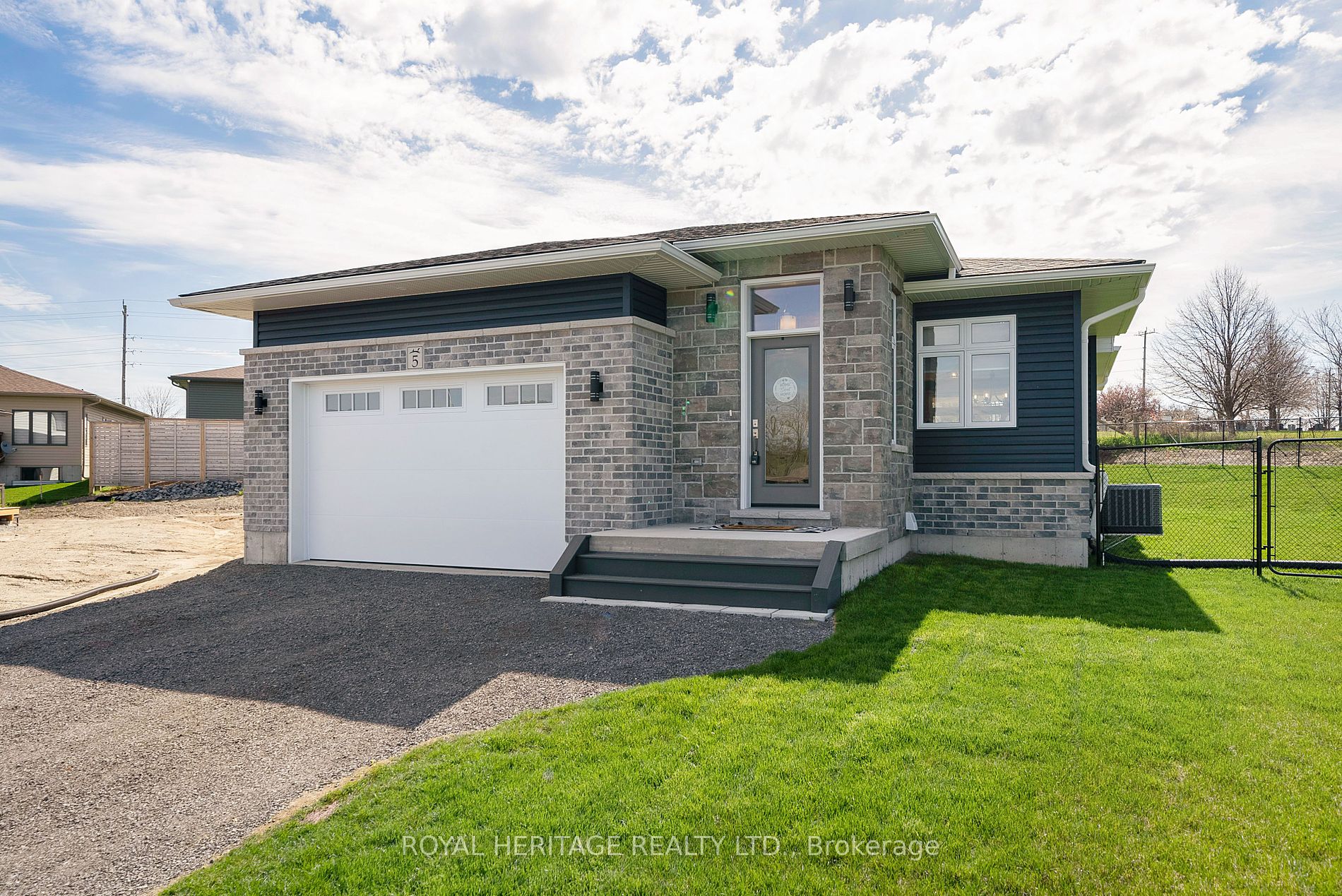 Detached house for sale at 5 Sunridge Crt Cramahe Ontario