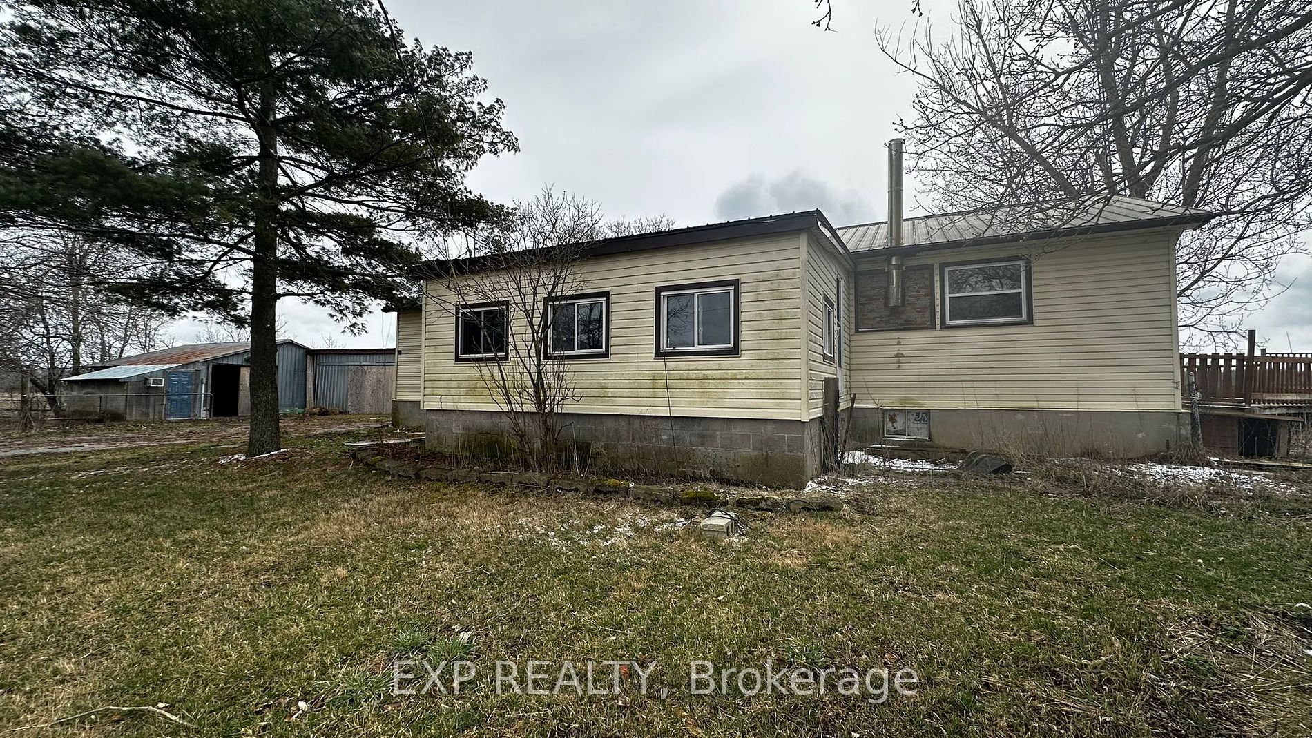Detached house for sale at 364 Royal Rd Prince Edward County Ontario