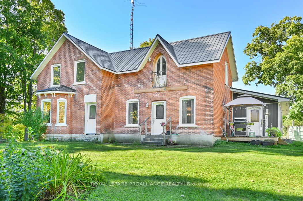 Farm house for sale at 1147 Vanderwater Rd Tweed Ontario