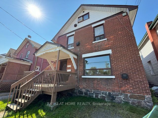 Triplex house for sale at 147 Second Ave E North Bay Ontario