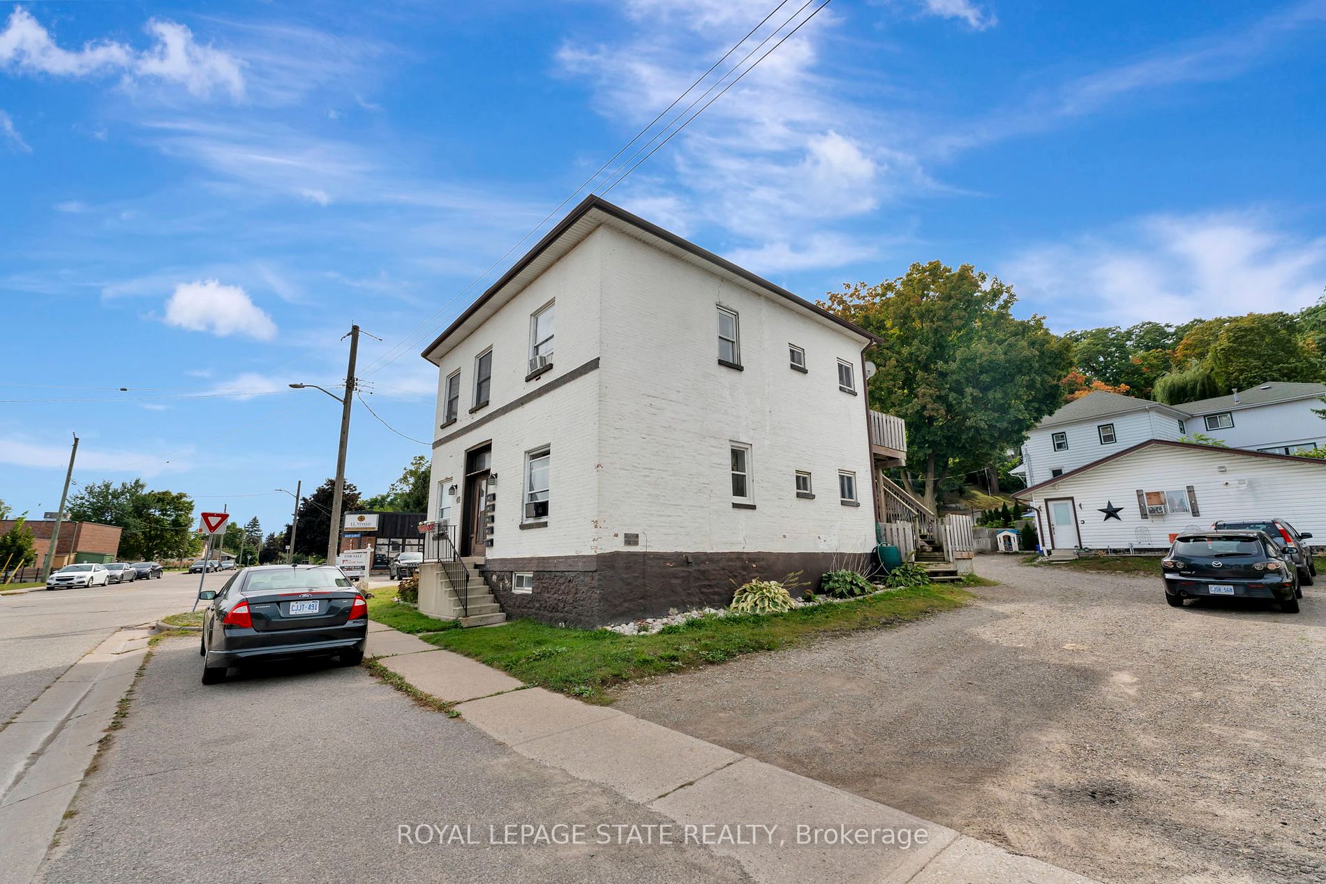 Fourplex house for sale at 49 Dumfries St Brant Ontario